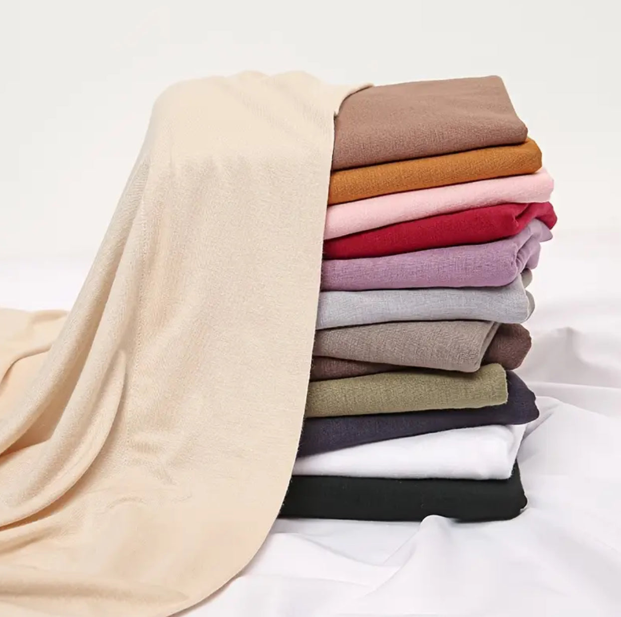 Soft Stretchy Triangle Headscarf- Breathable & Warm Fabric