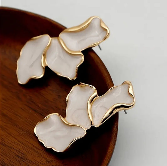 Vintage Floral Stud Earrings