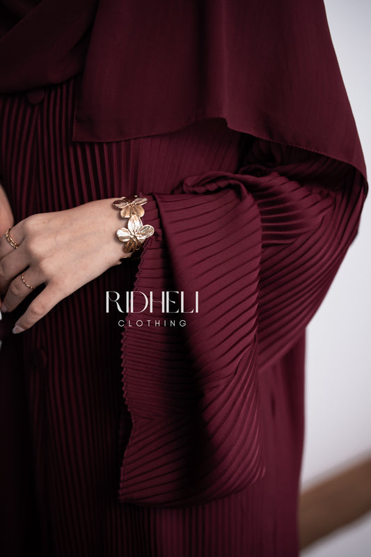 MAROON PLEATED ABAYA