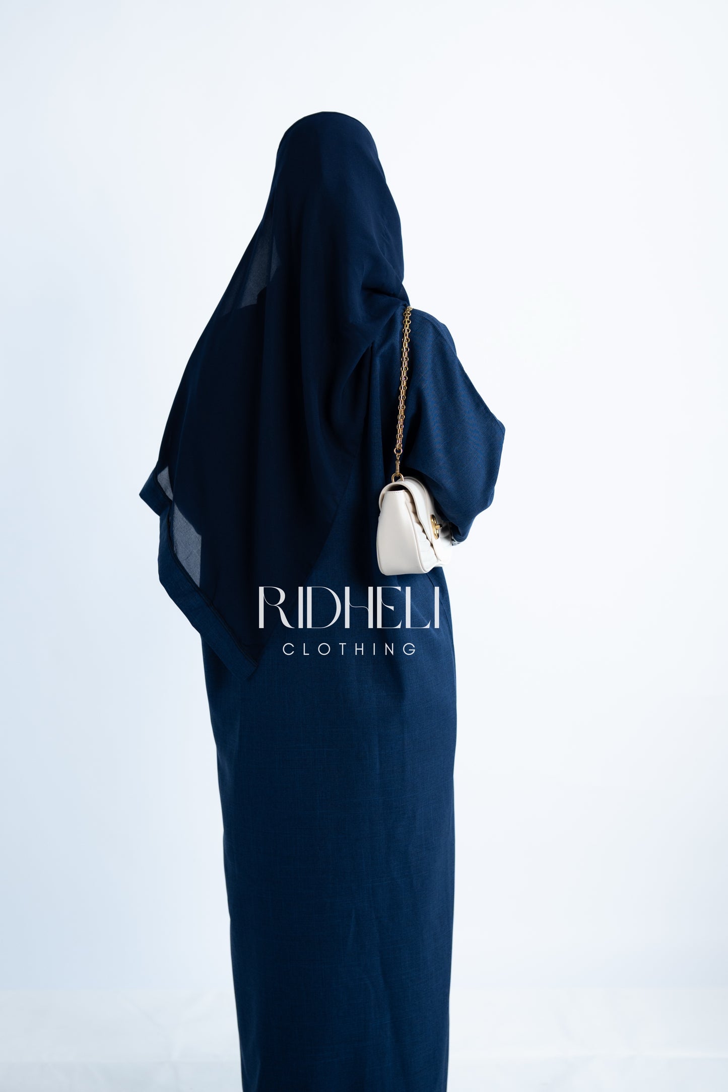 ZAMR BLUE LINEN EMBROIDERD ABAYA