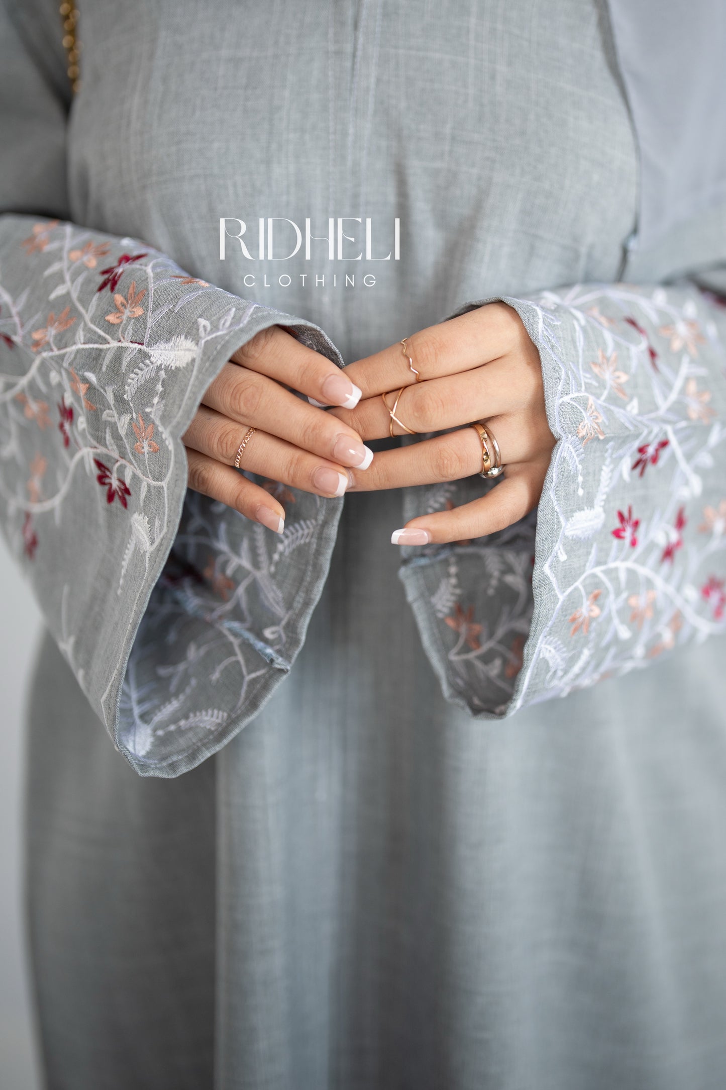 AZRA GRAY LINEN EMBROIDERD ABAYA