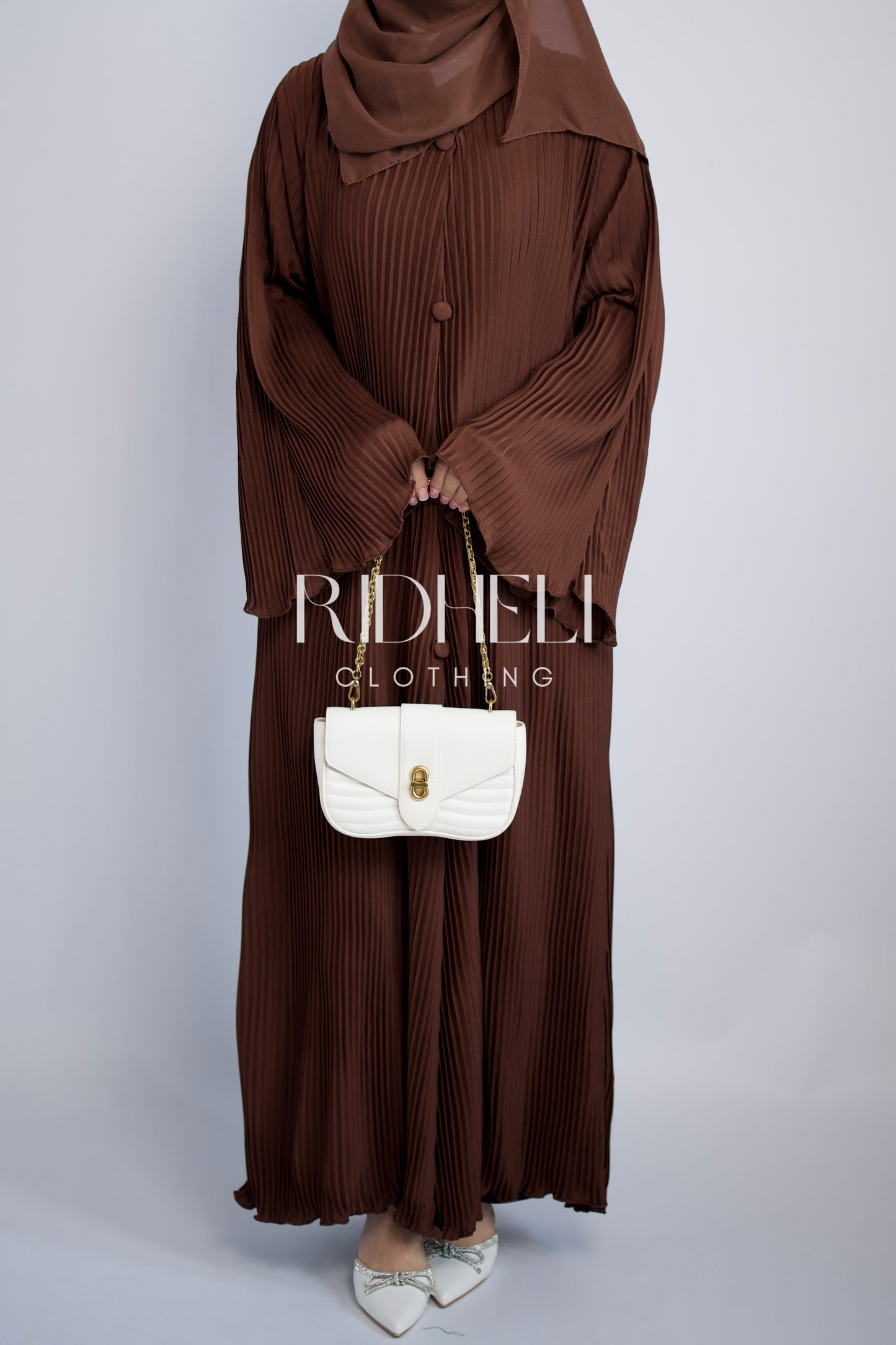 BROWN PLEATED ABAYA