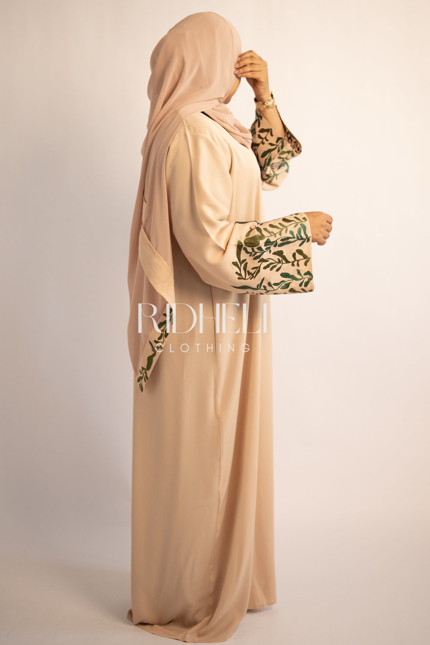 NAIHA EMBROIDERY ABAYA