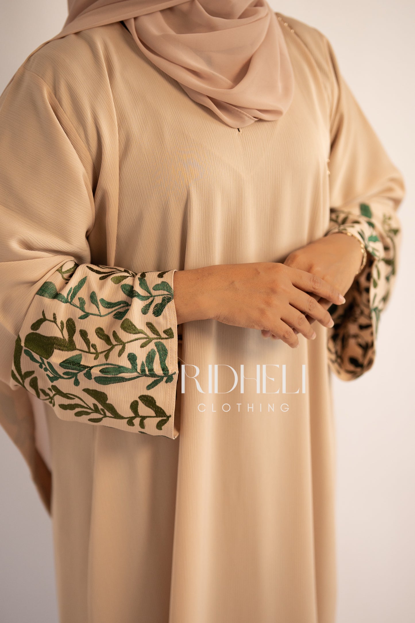 NAIHA EMBROIDERY ABAYA