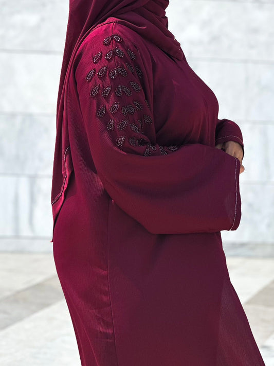 NORI SHELLLS MAROON ABAYA