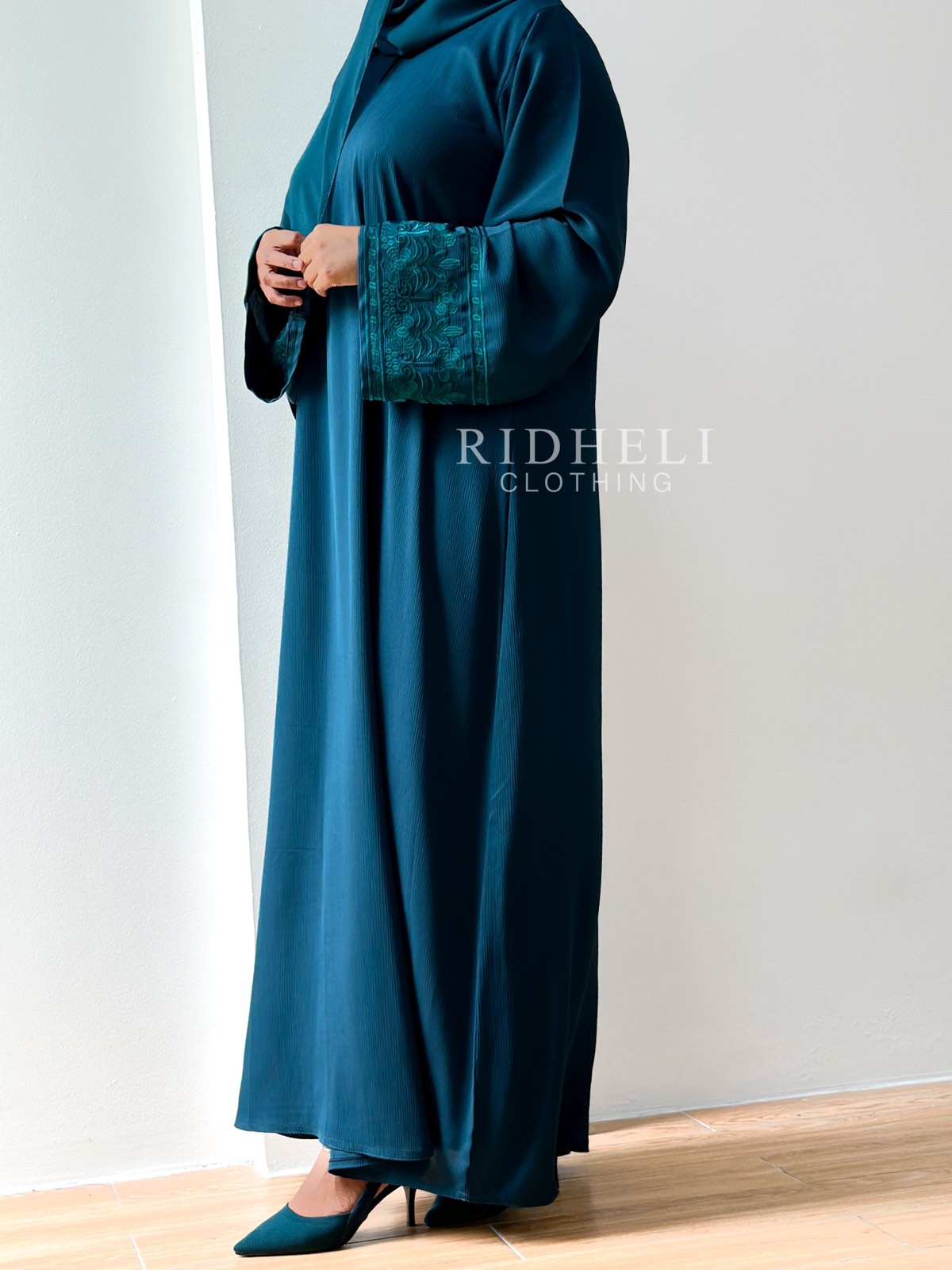 NAAZ TEAL EMBROIDERY ABAYA