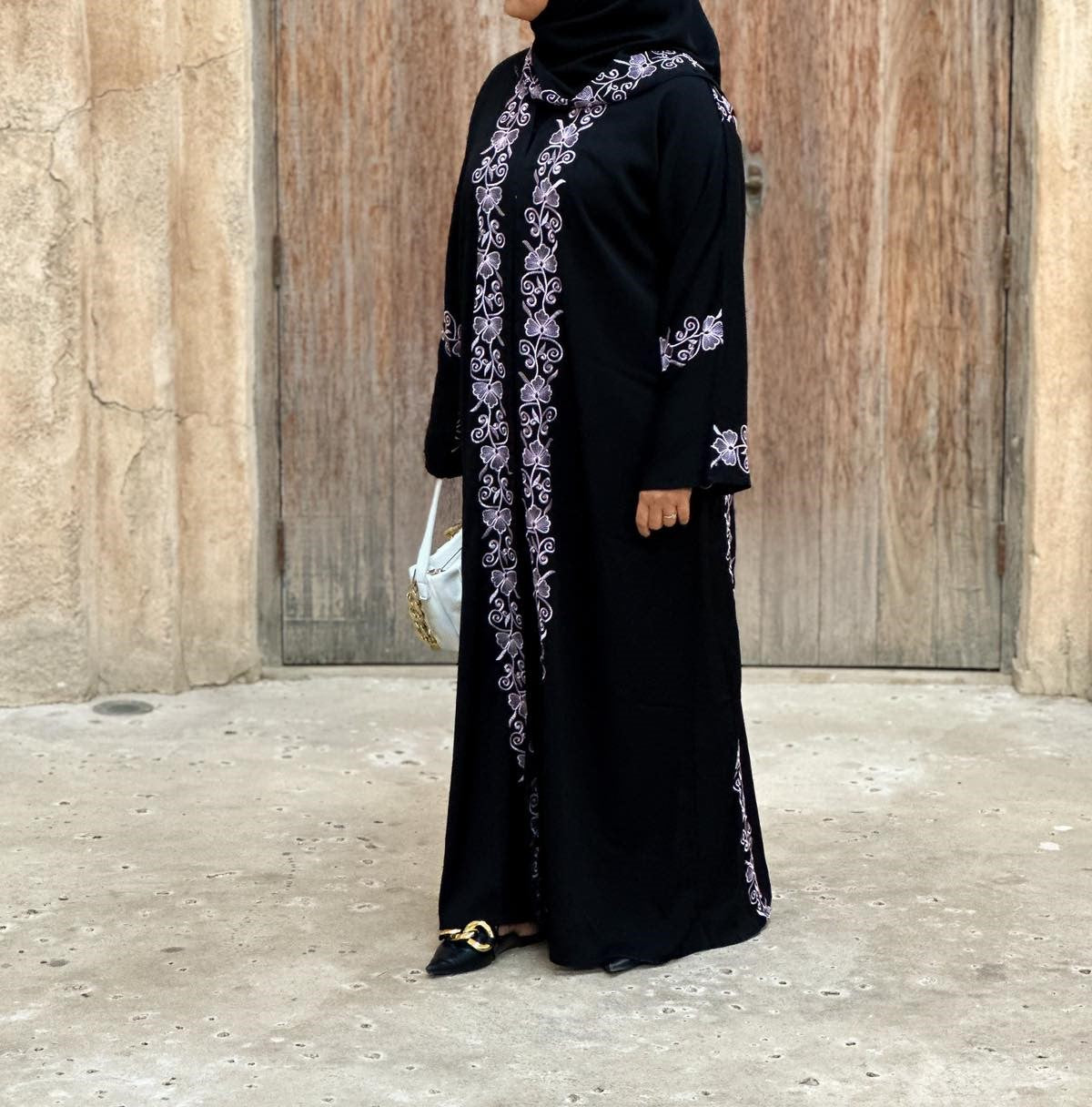 LILAC EMBROIDERY ABAYA