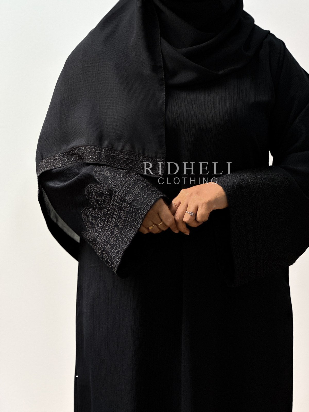 NABA BLACK EMBROIDERY ABAYA