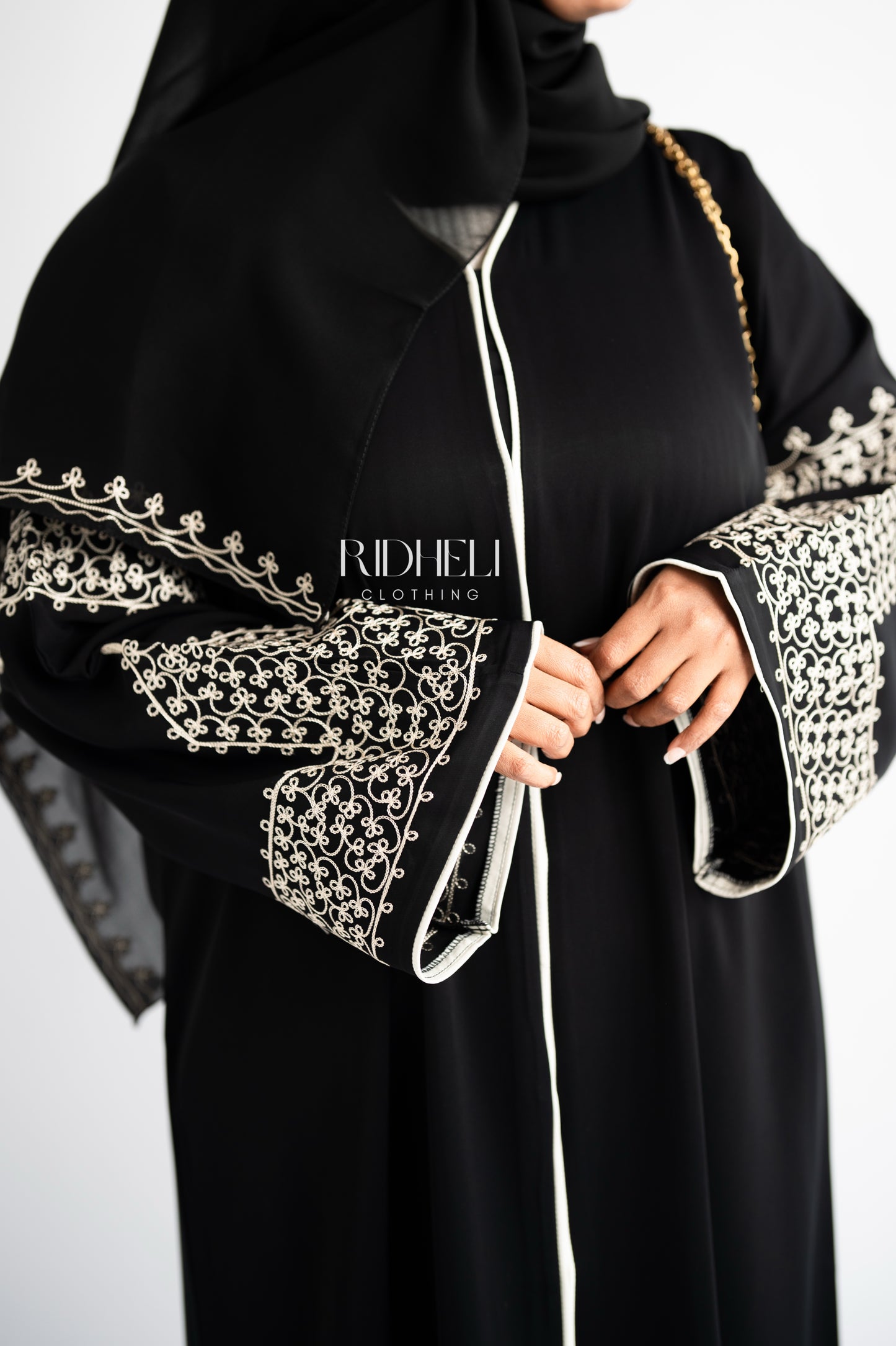 HANEE EMBROIDERY ABAYA