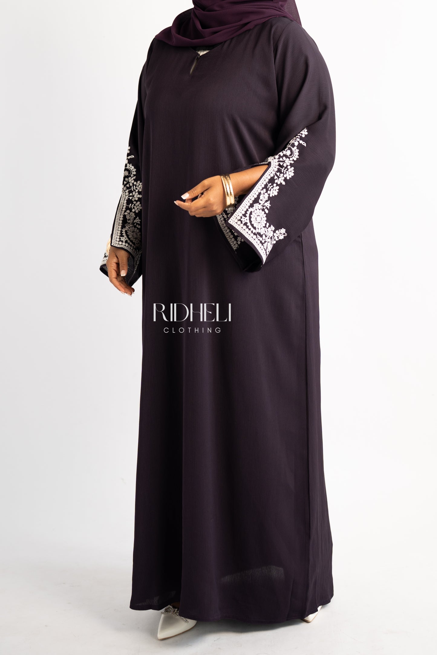 KIALA PURPLE EMBROIDERD ABAYA