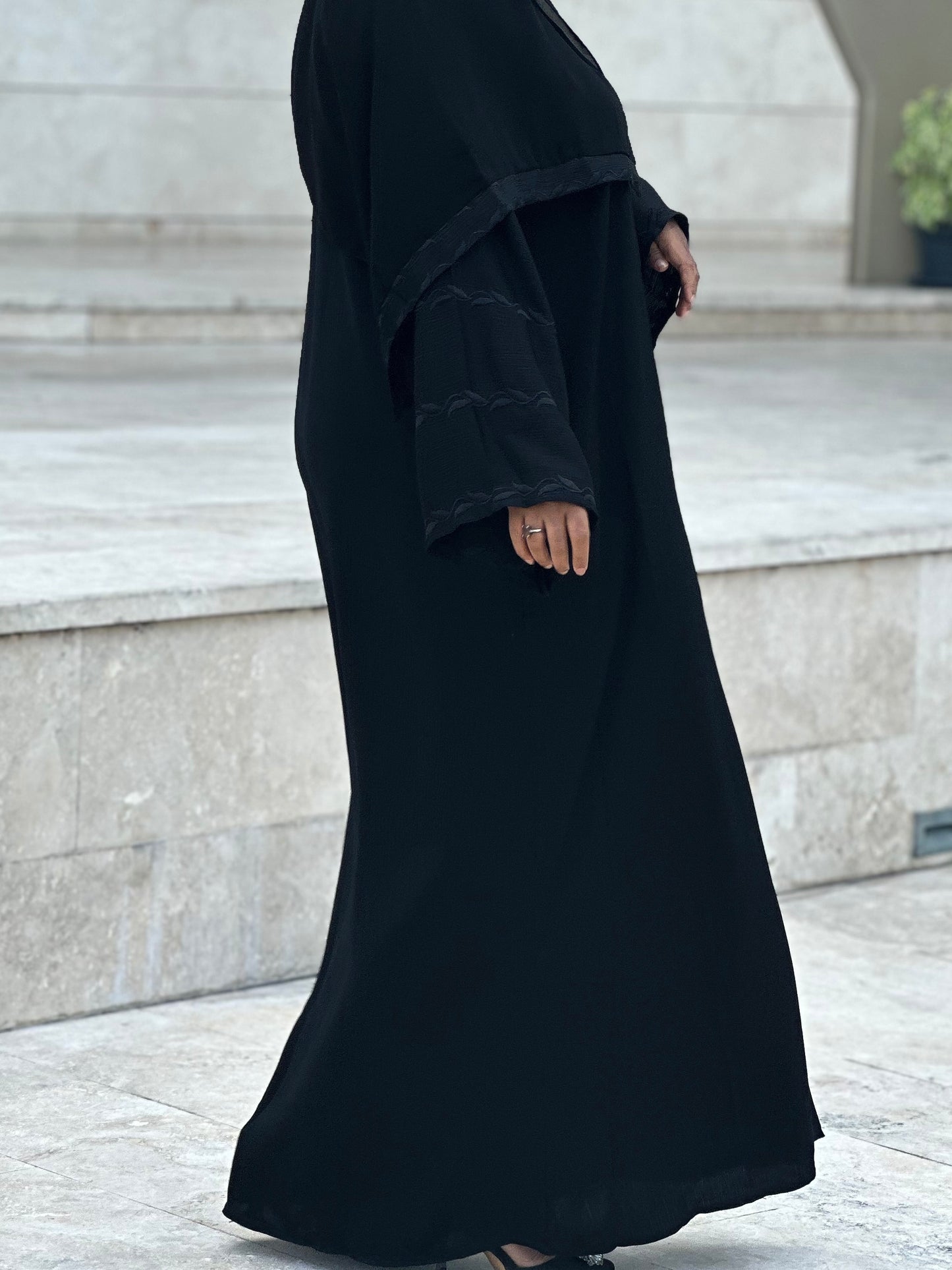 ALIYA BLACK EMBROIDERY ABAYA