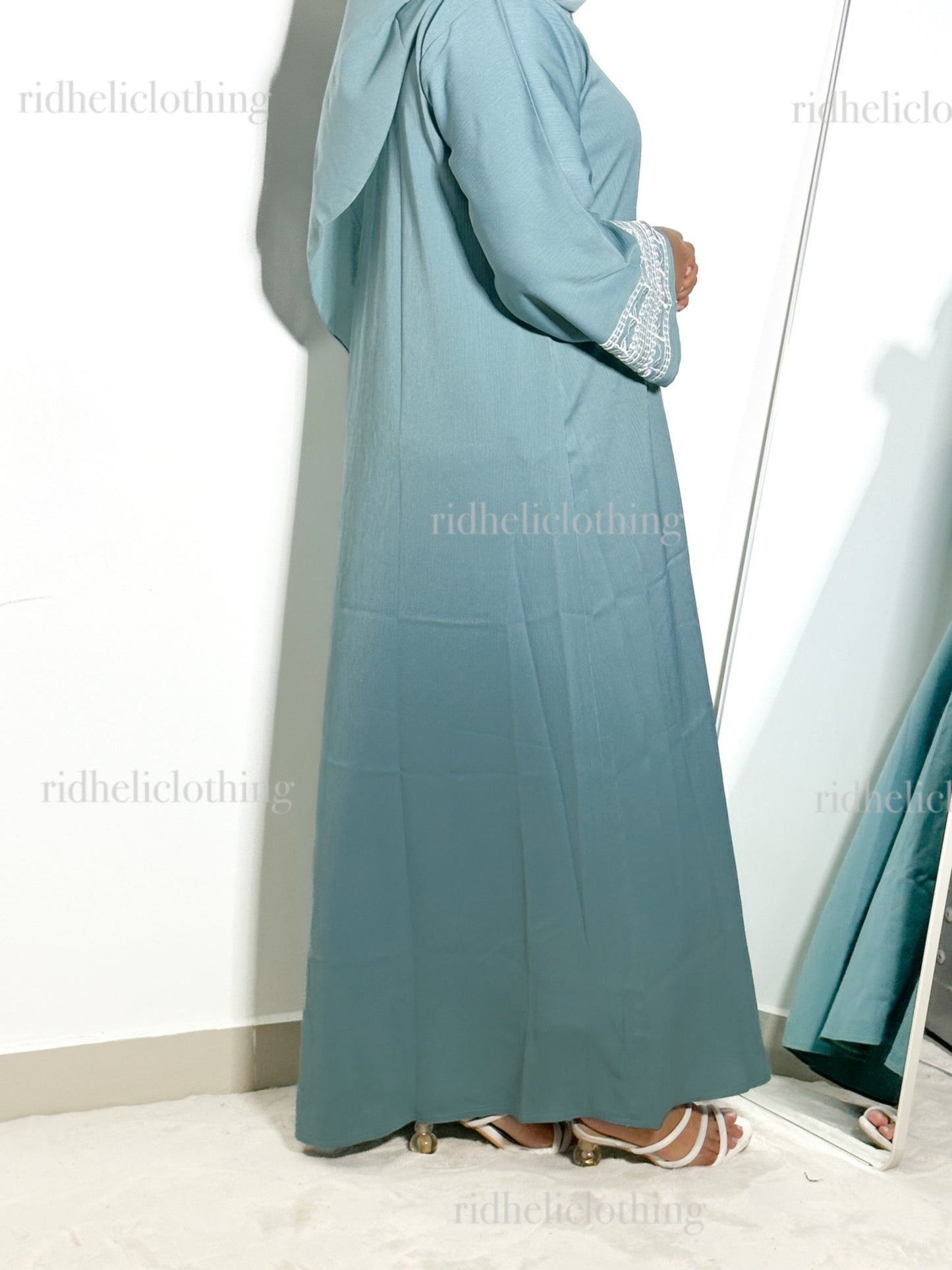 LEA BLUE EMBROIDERY ABAYA