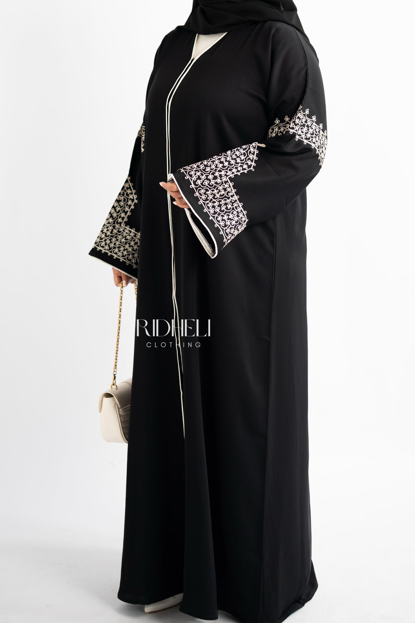 HANEE EMBROIDERY ABAYA