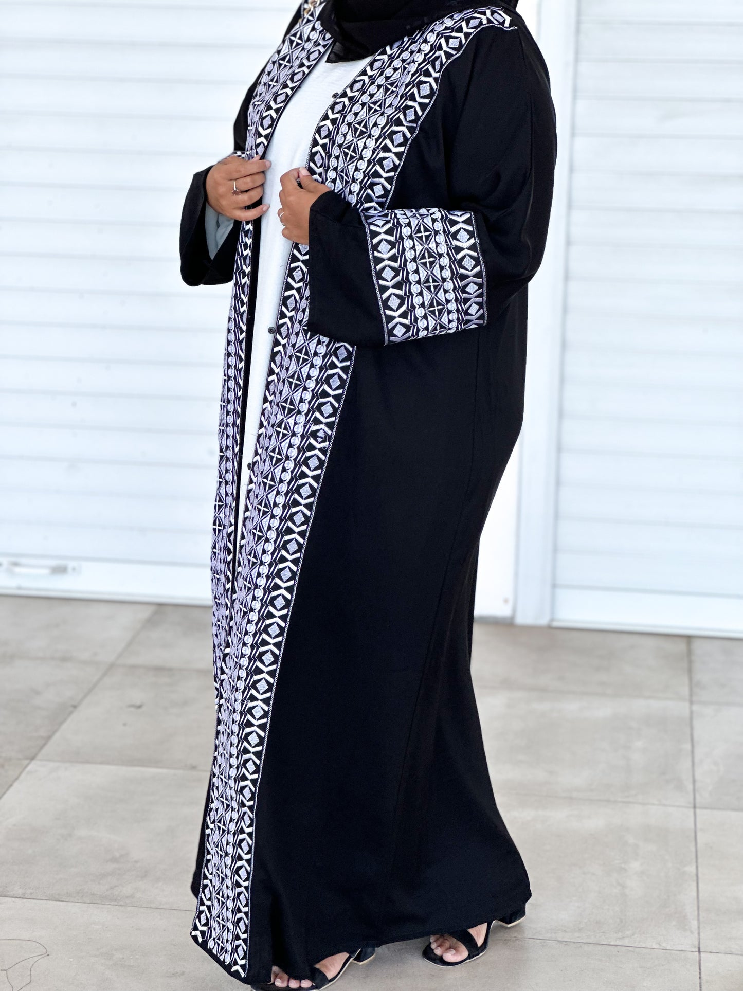 ALHA EMBROIDERY ABAYA