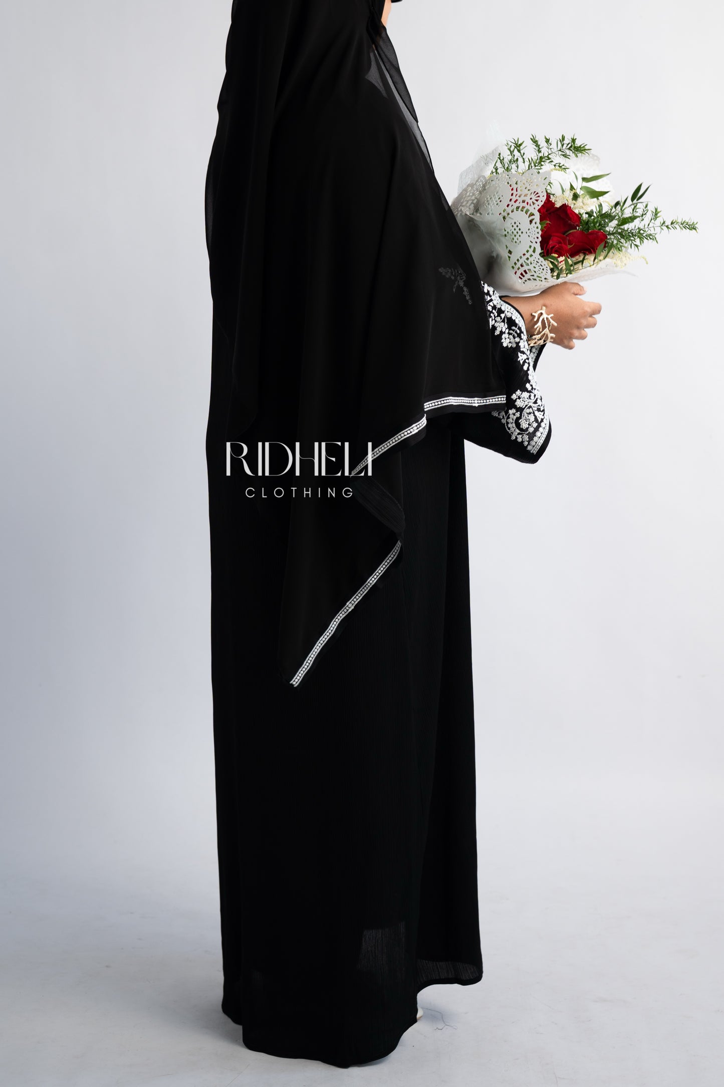 KIALA BLACK EMBROIDERED ABAYA