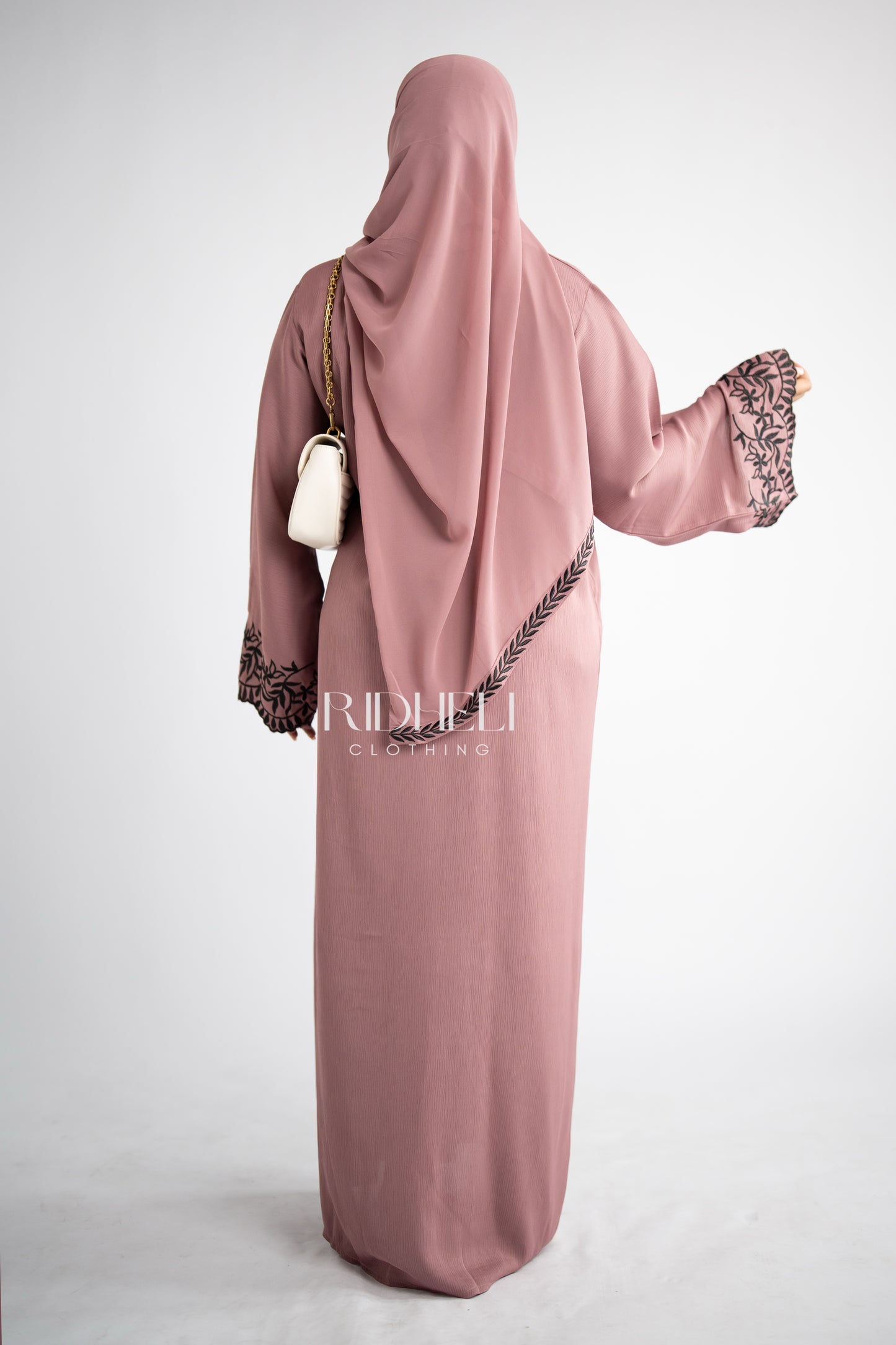 AINII EMBROIDERY PINK RED ABAYA