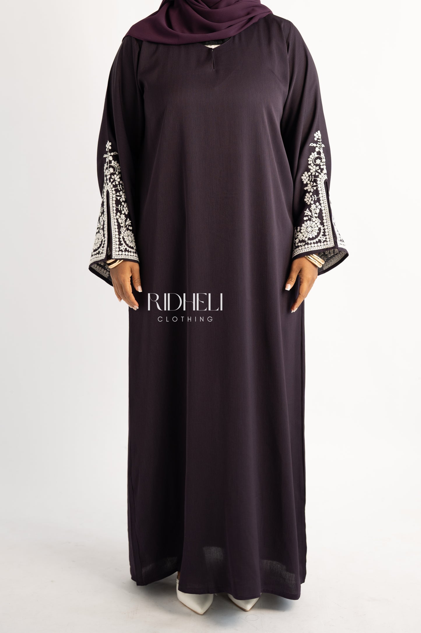 KIALA PURPLE EMBROIDERD ABAYA