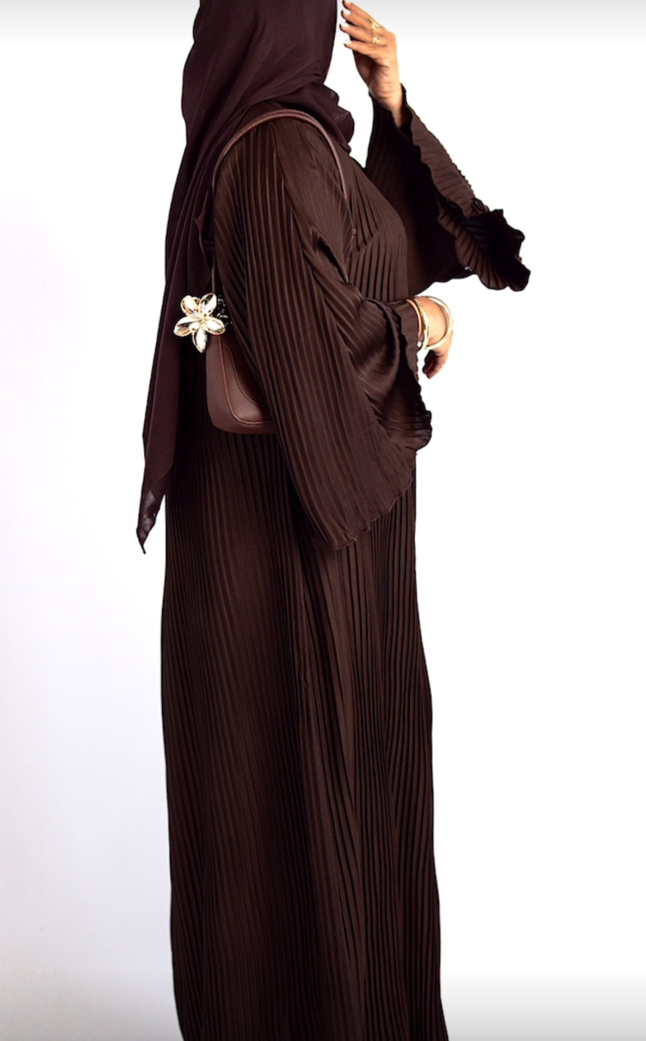 PLEATED BROWN ABAYA