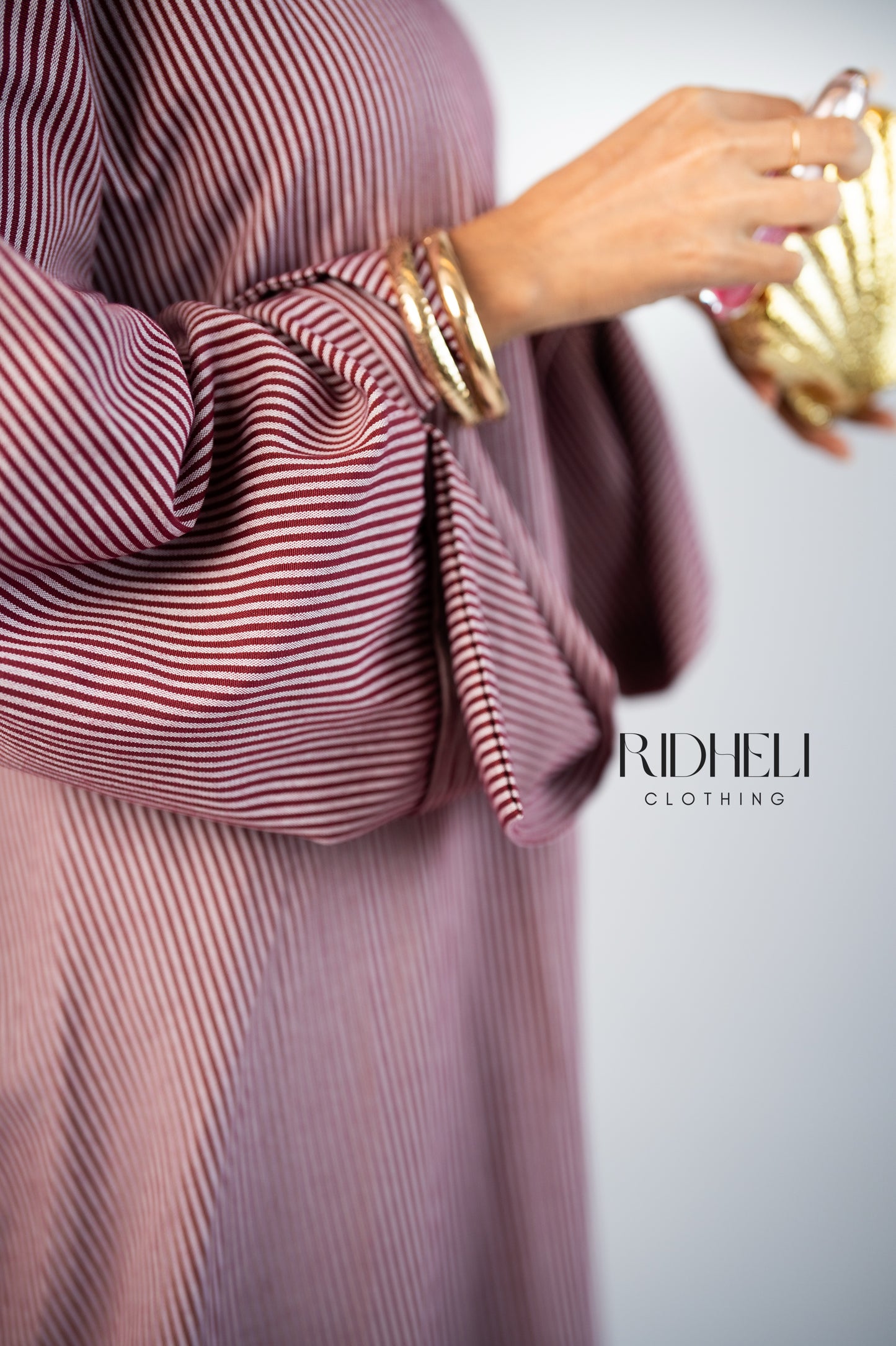 DARK RED & WHITE STRIPE ABAYA