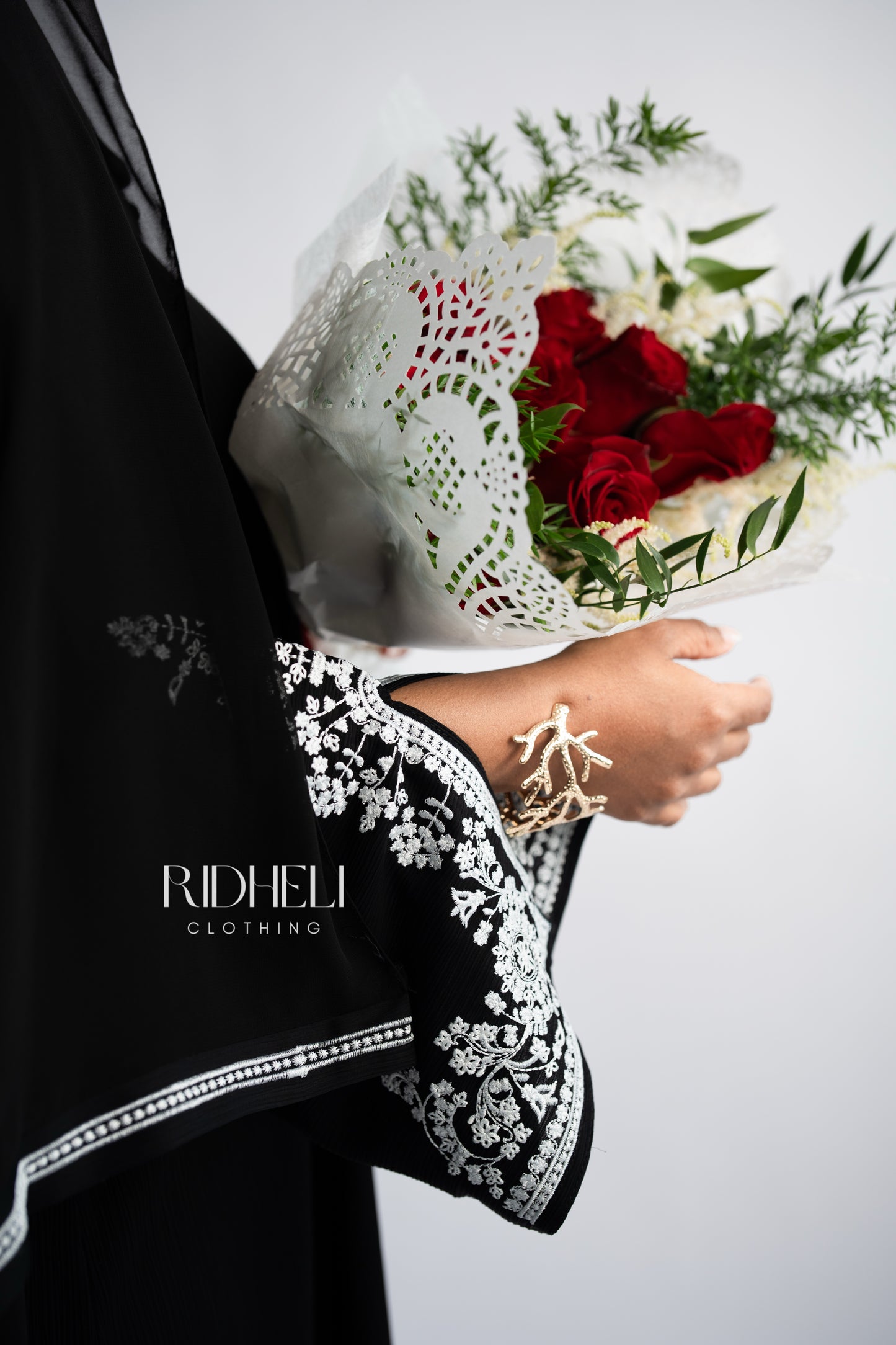 KIALA BLACK EMBROIDERED ABAYA