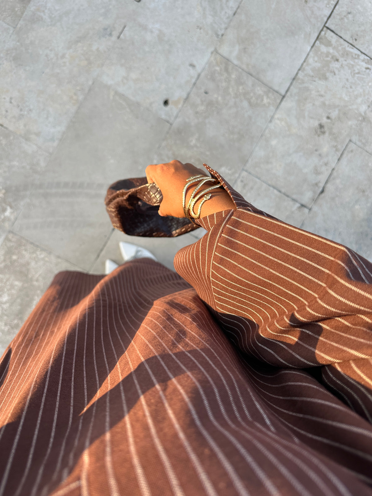 BROWN STRIPE ABAYA