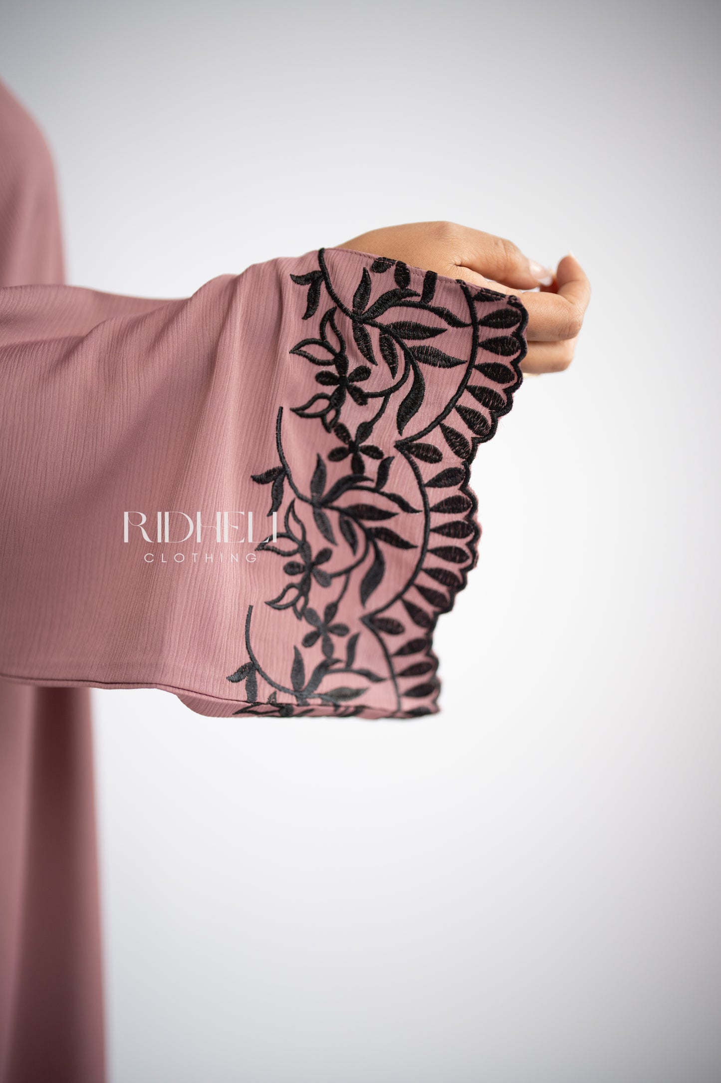 AINII EMBROIDERY PINK RED ABAYA