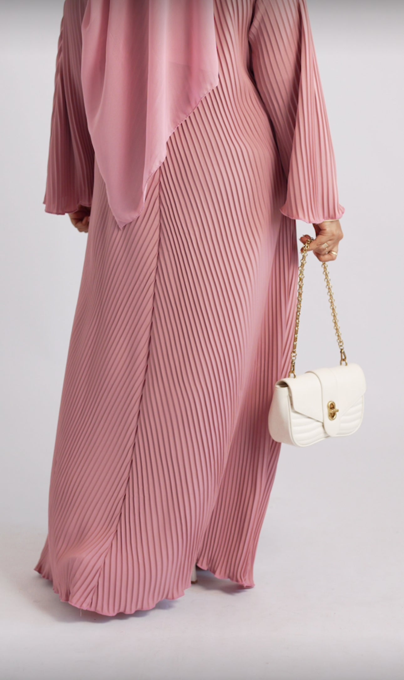 PINK PLEATED ABAYA