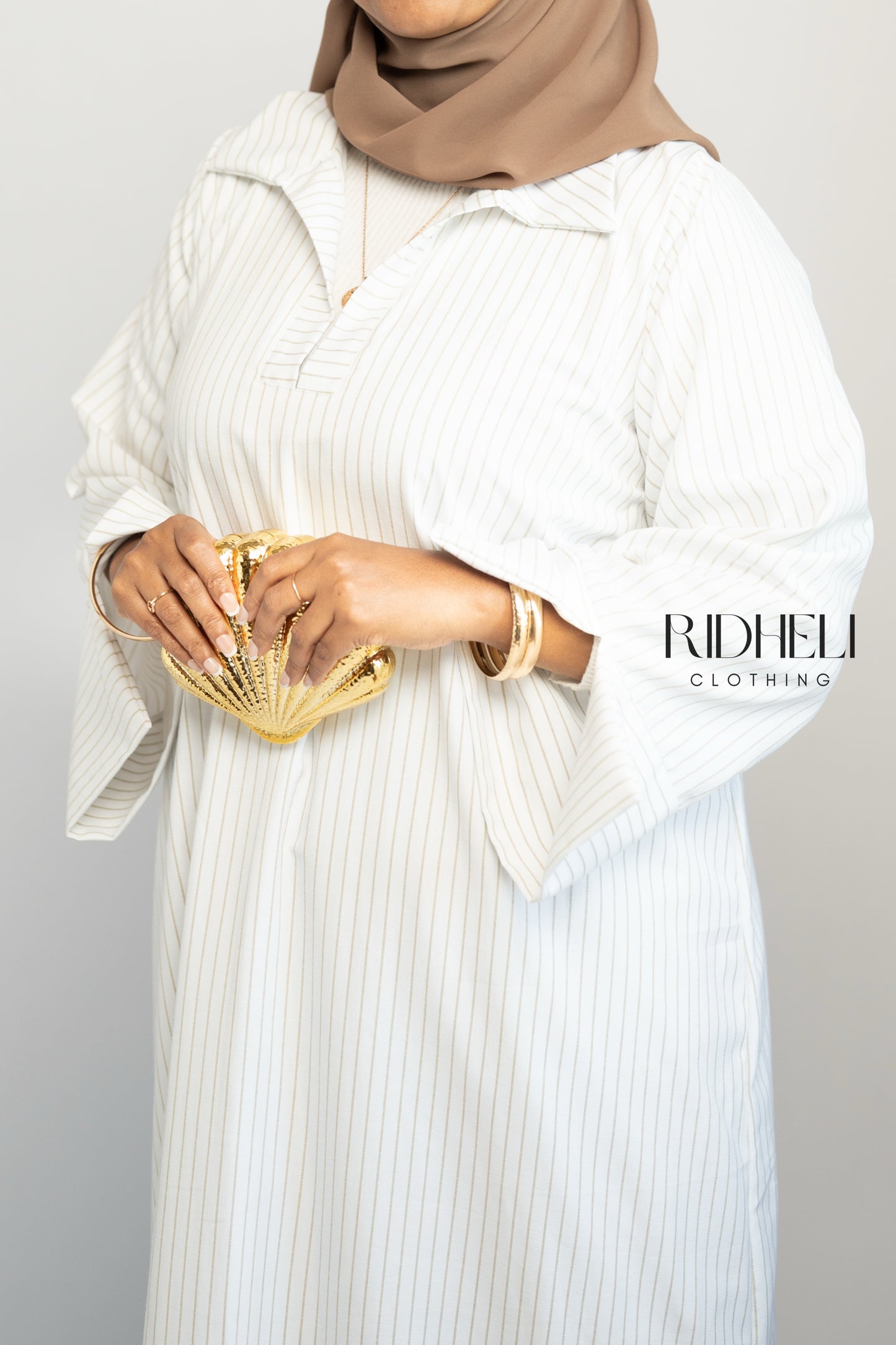 WHITE & CREAM STRIPE ABAYA