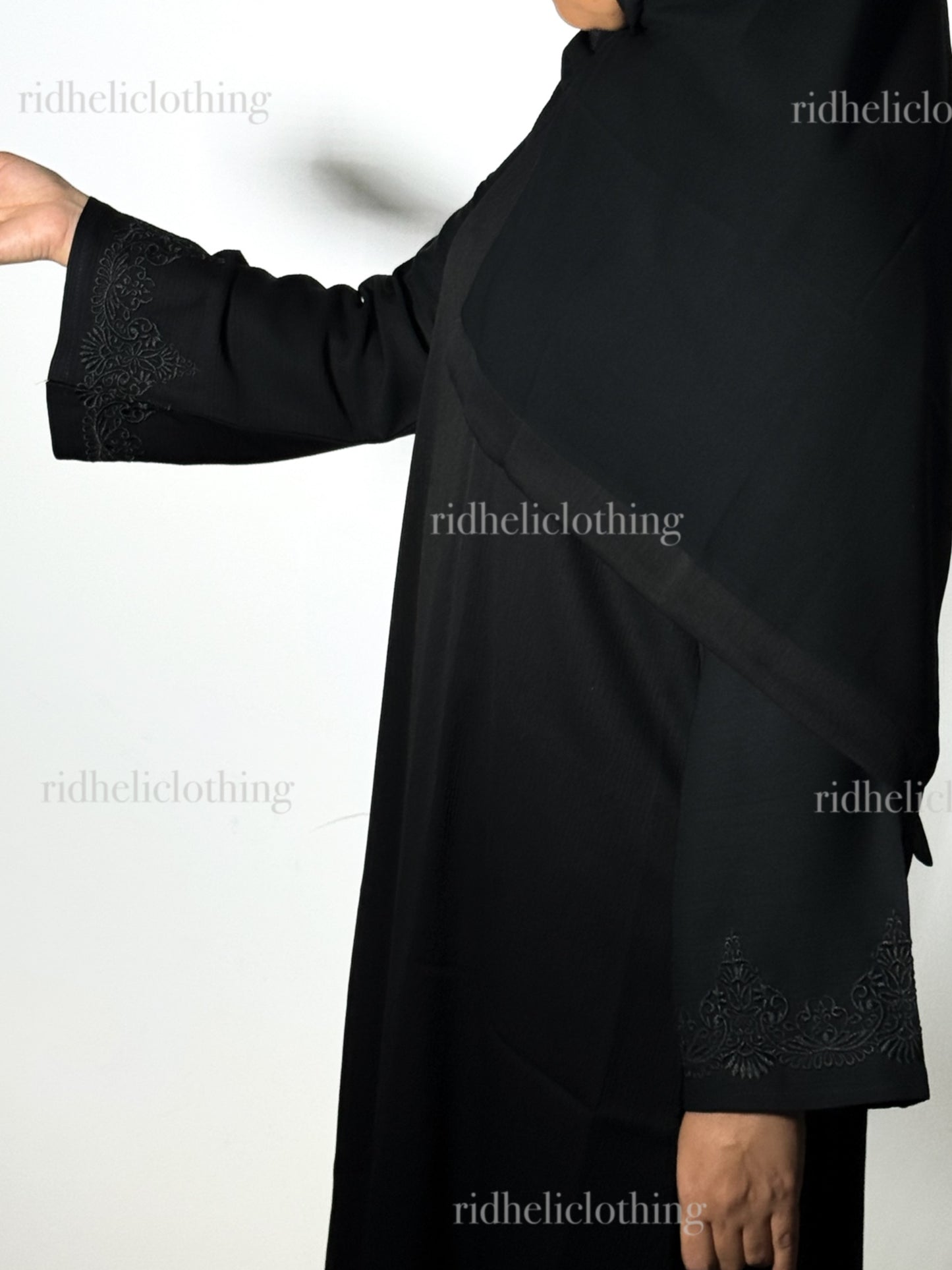 AMALA EMBROIDERY ABAYA