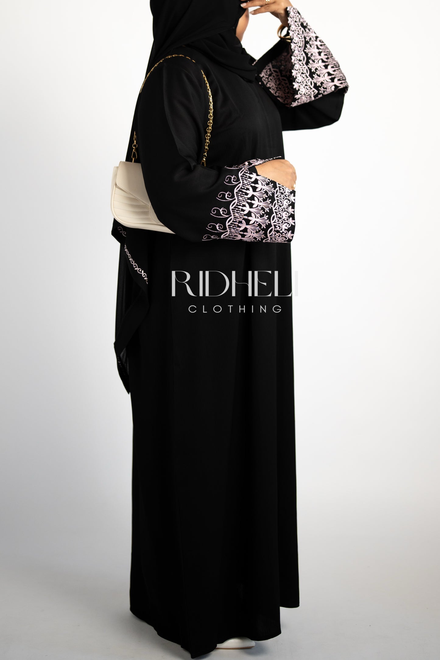 LEILA PINK EMBROIDERY ABAYA