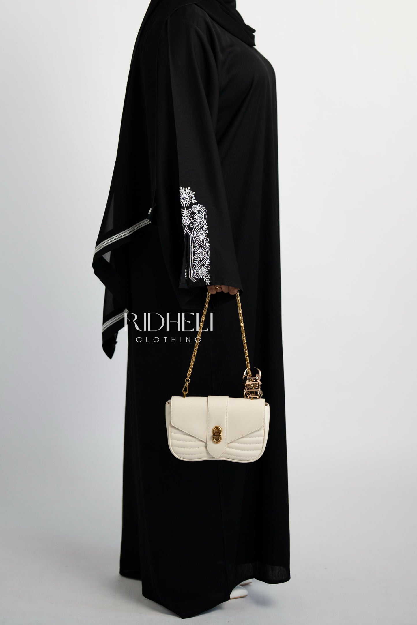 NAIM BLACK EMBROIDERY ABAYA