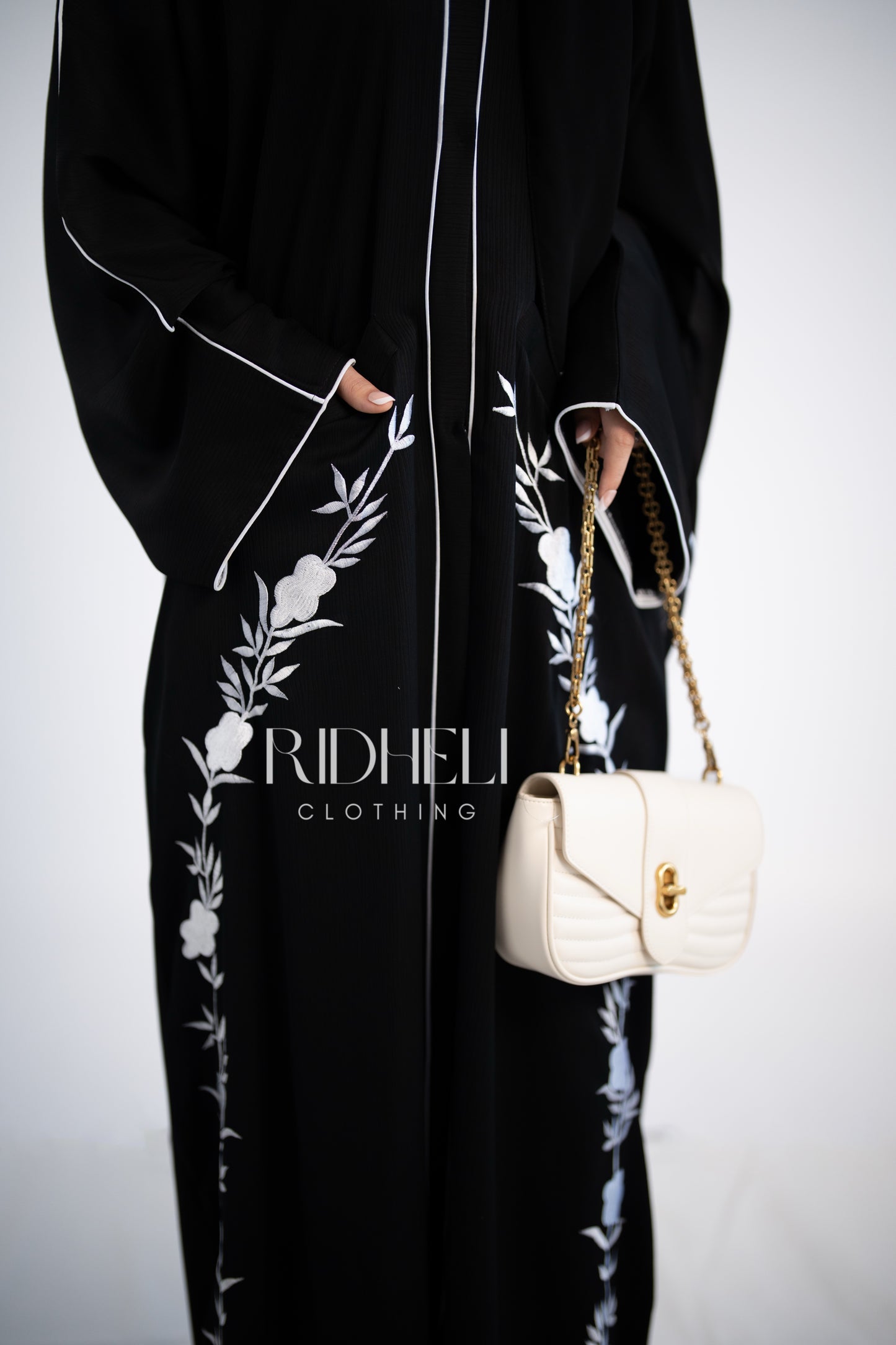 MISHAL BLACK EMBROIDERD ABAYA
