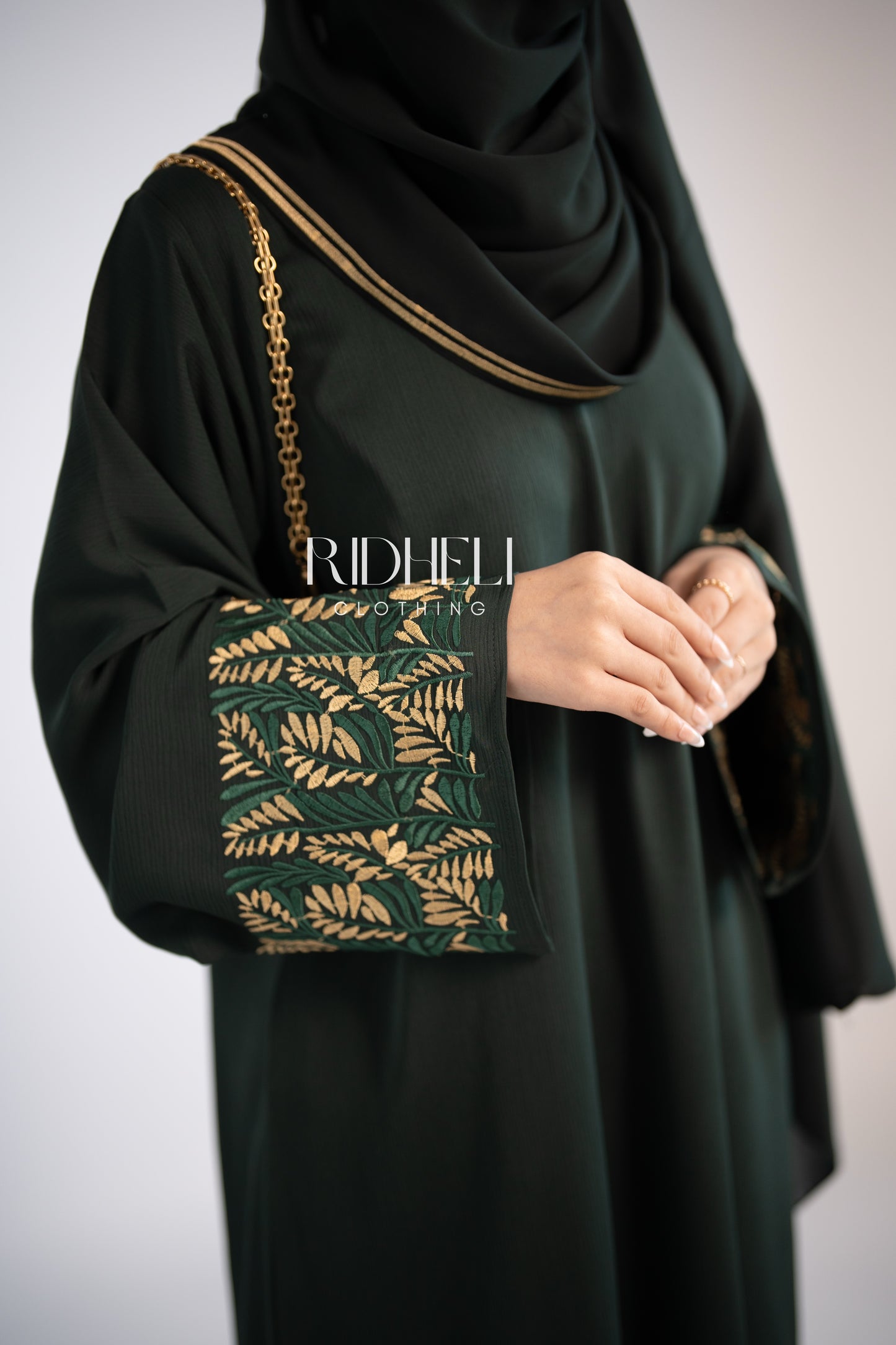 ELLY DARK GREEN EMBROIDERD ABAYA