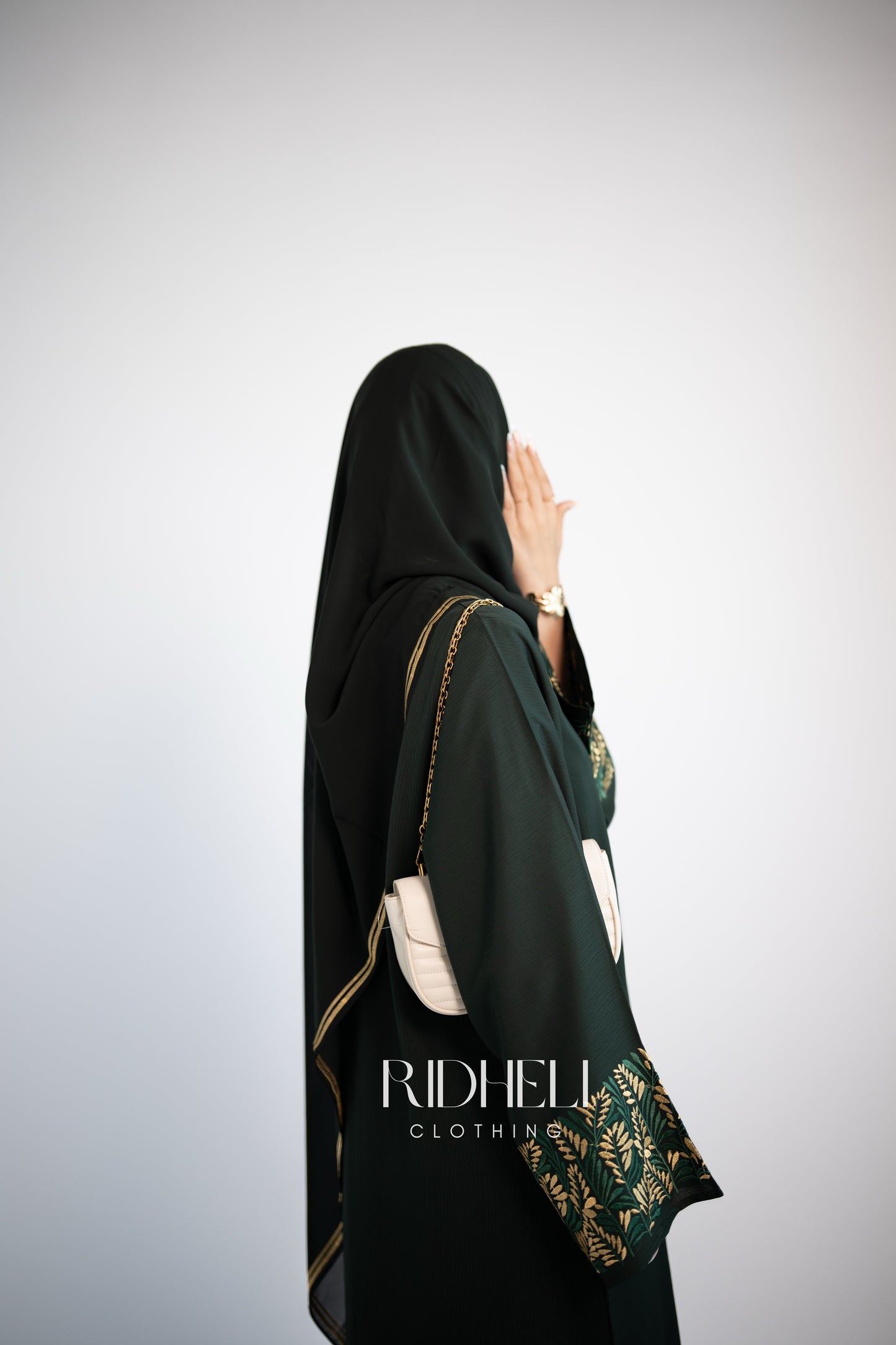 ELLY DARK GREEN EMBROIDERD ABAYA
