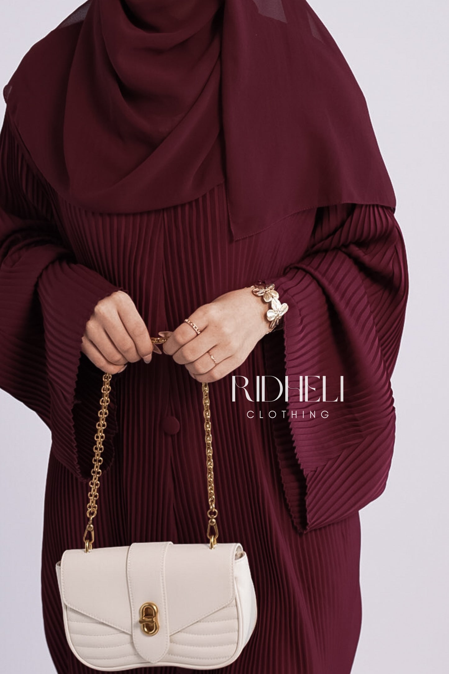 MAROON PLEATED ABAYA
