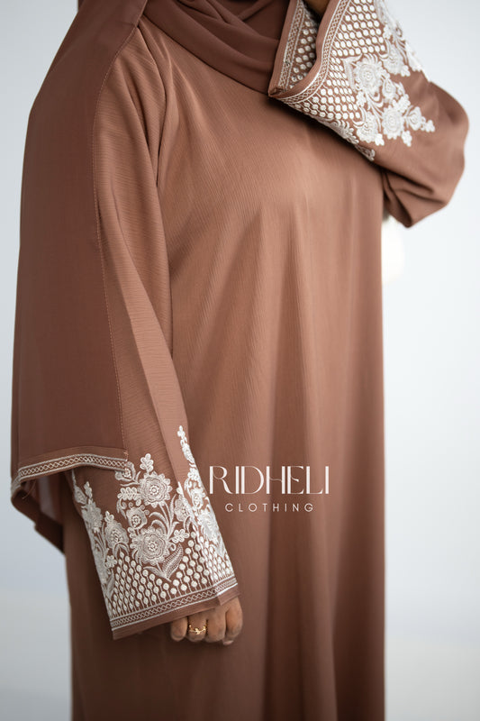 ISSRA EMBROIDERD ABAYA
