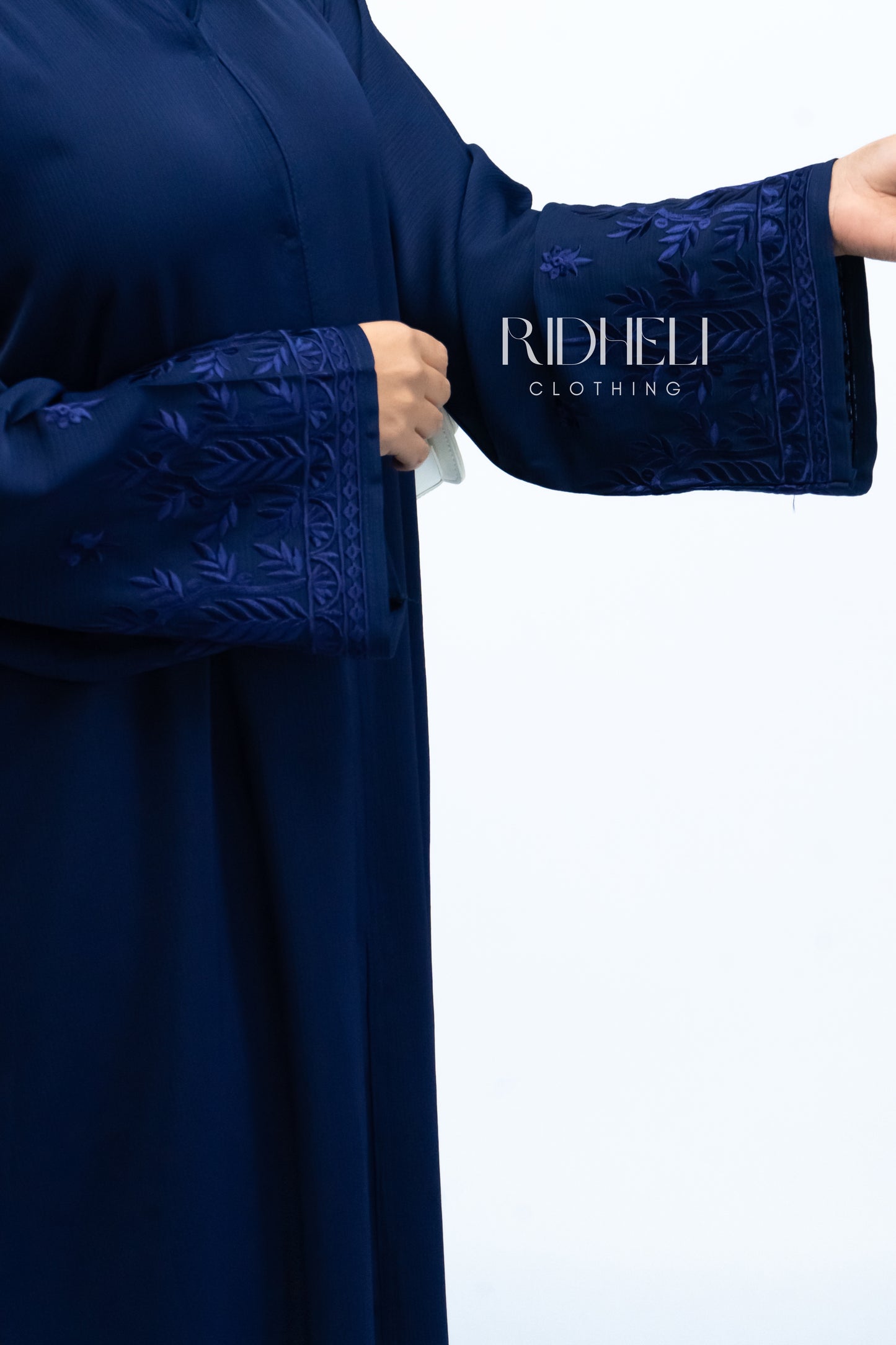 MEHRIN EMBROIDERY ABAYA