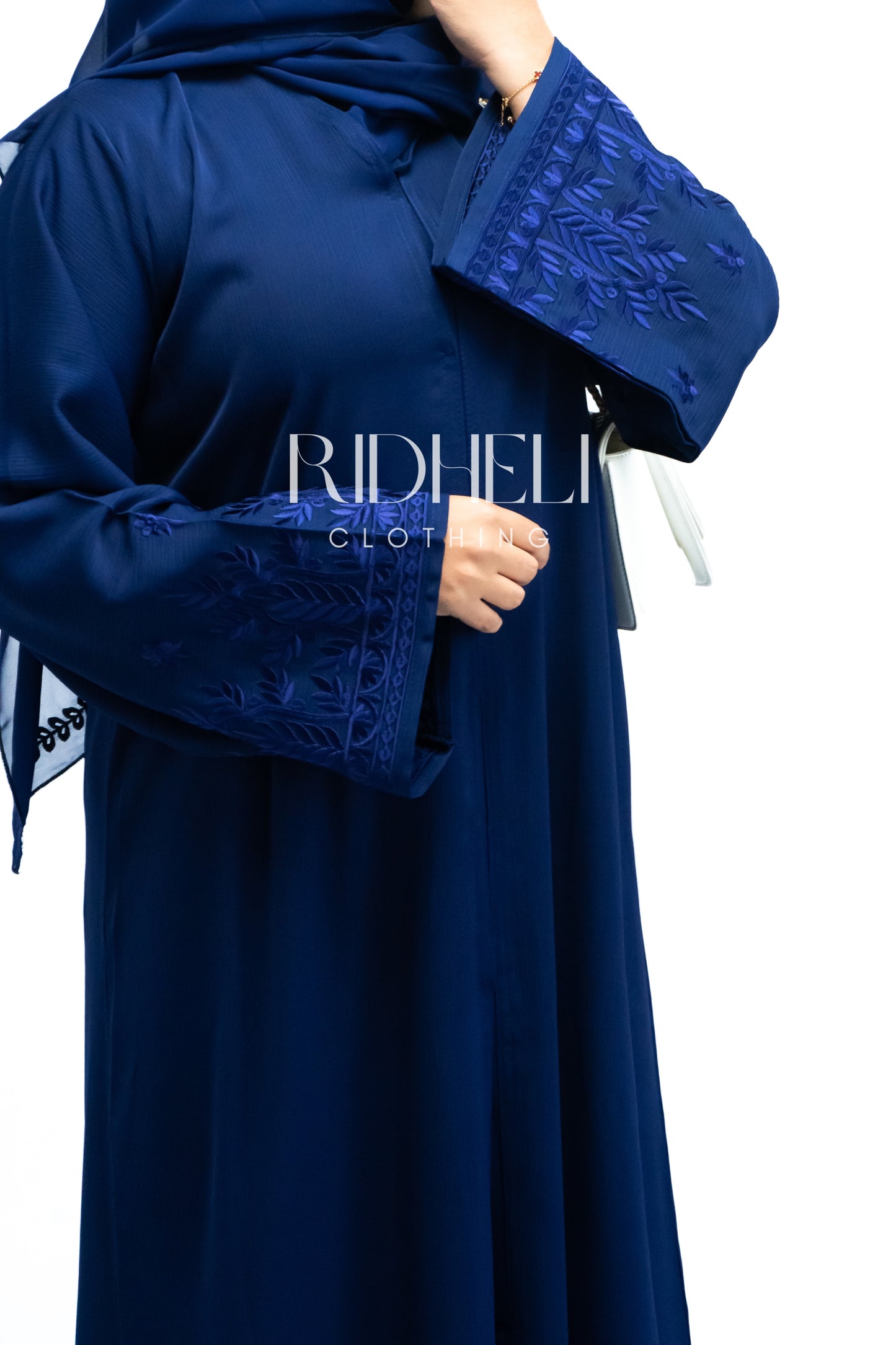 MEHRIN EMBROIDERY ABAYA