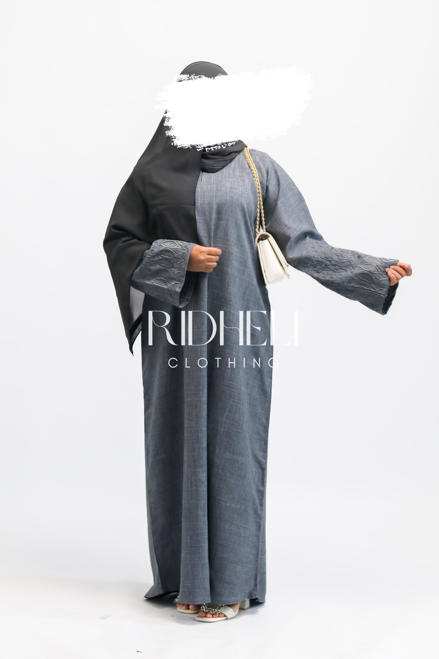 ALLYRA GRAY LINEN EMBROIDERY ABAYA