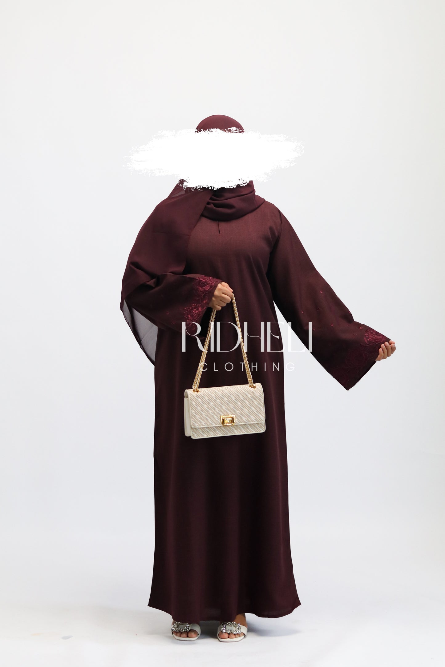 ASHI LINEN MAROON ABAYA