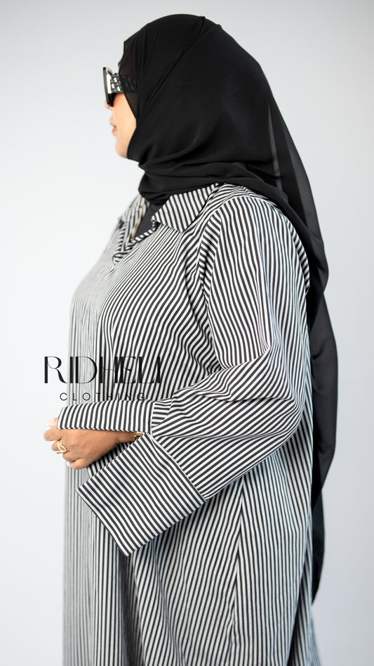 BLACK & WHITE STRIPE ABAYA