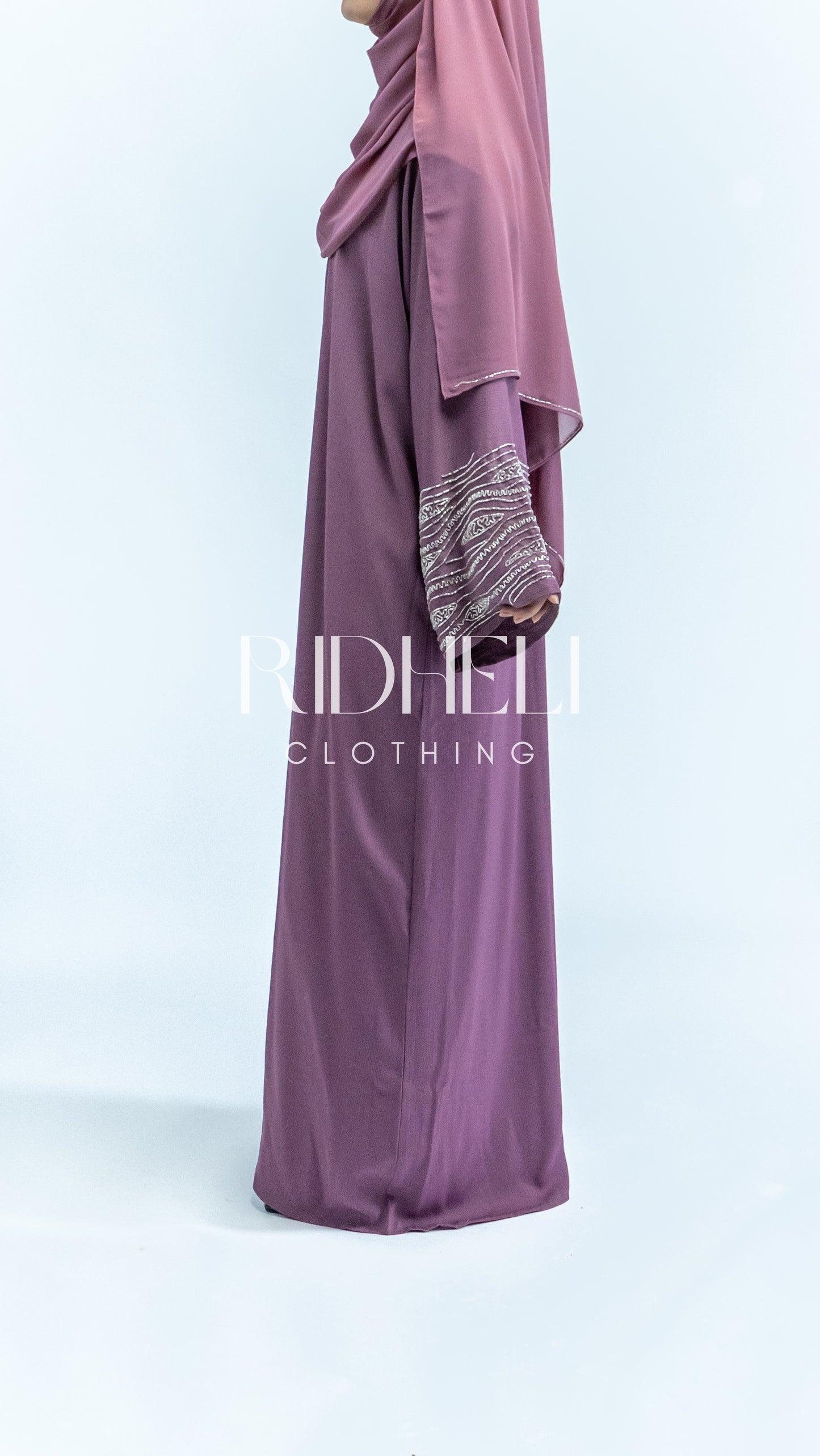 AAMILA PURPLE BEADED ABAYA