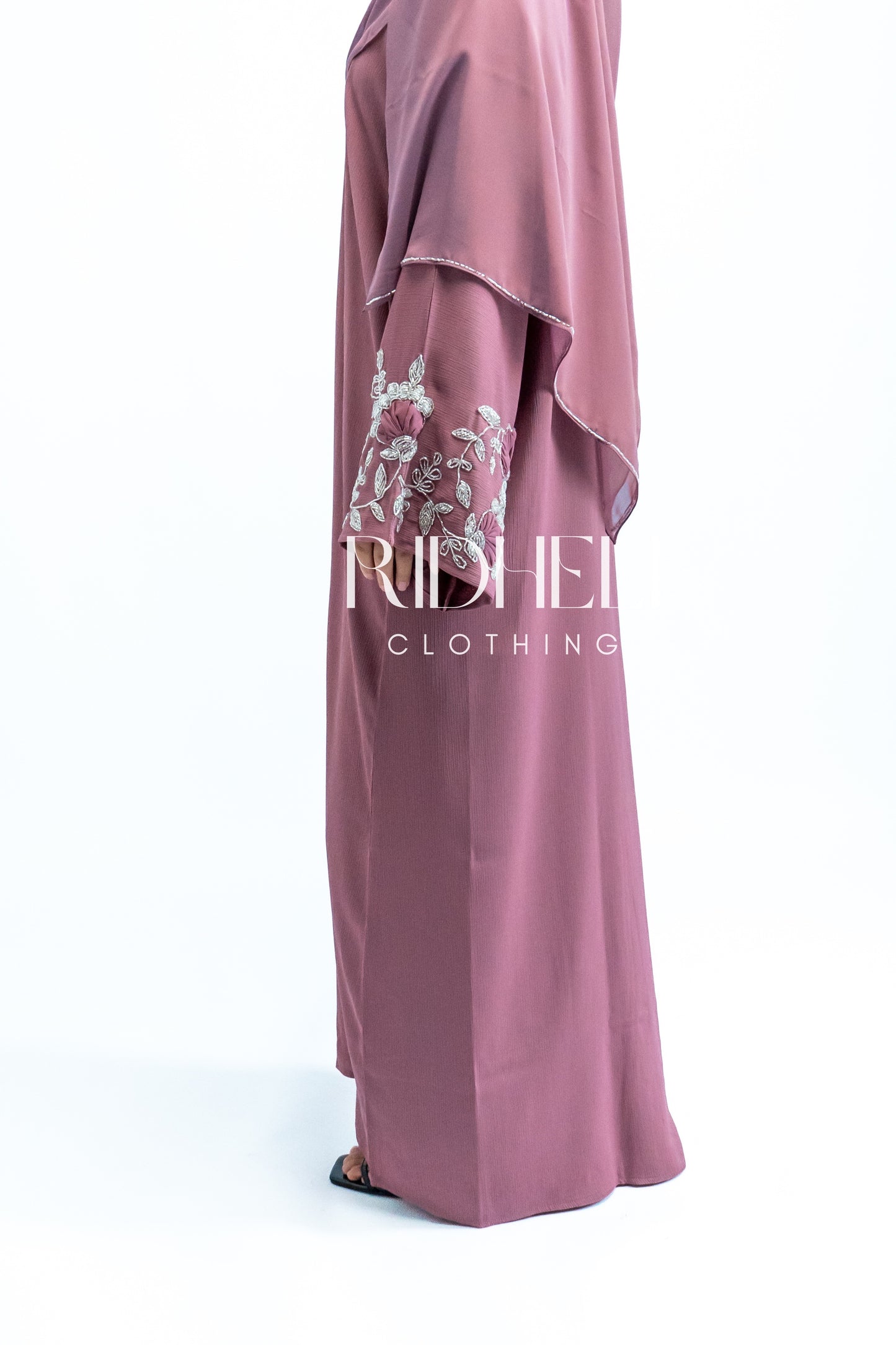 SIARA PINK BEADED ABAYA