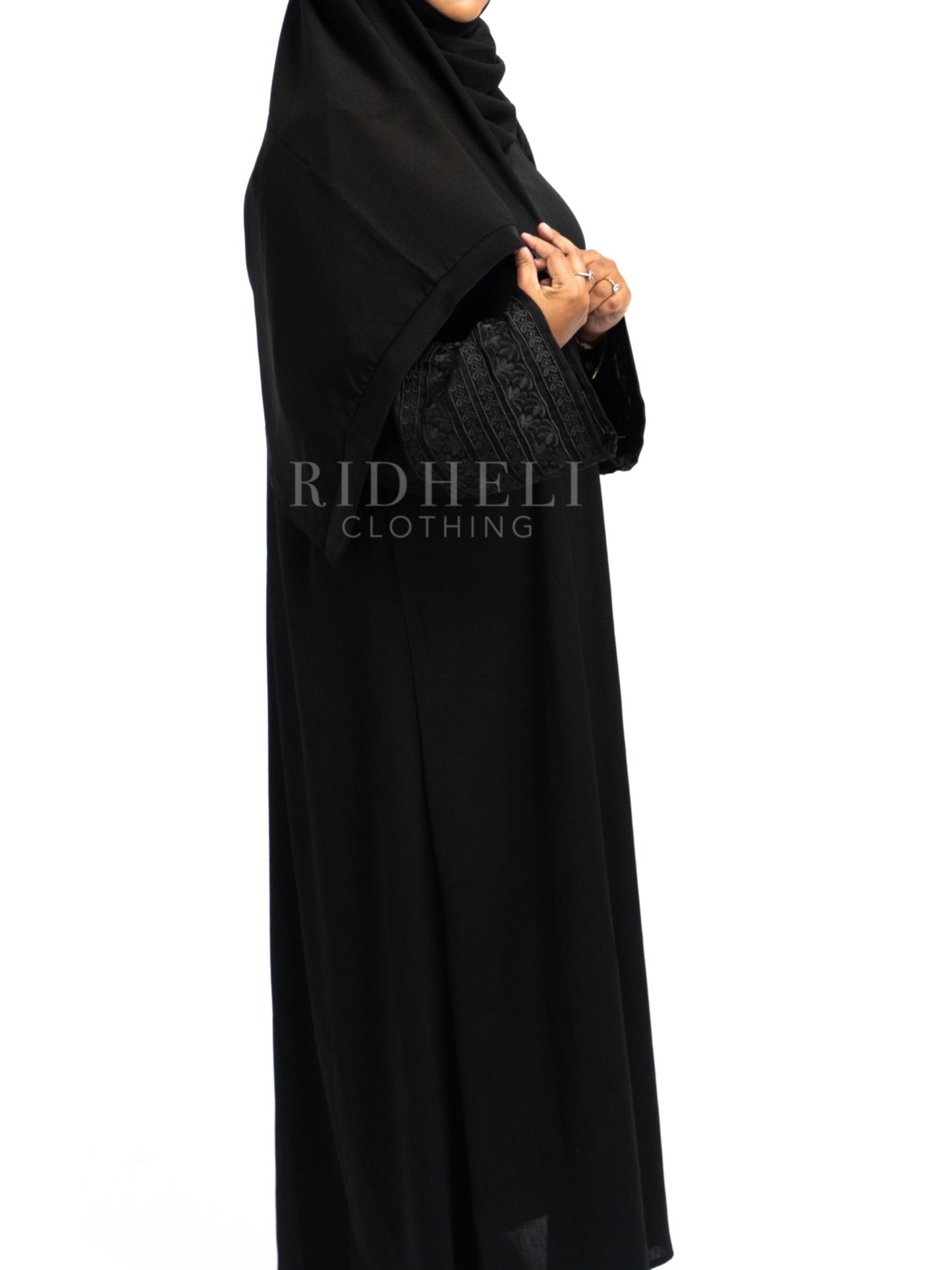 NOURA BLACK EMBROIDERY ABAYA