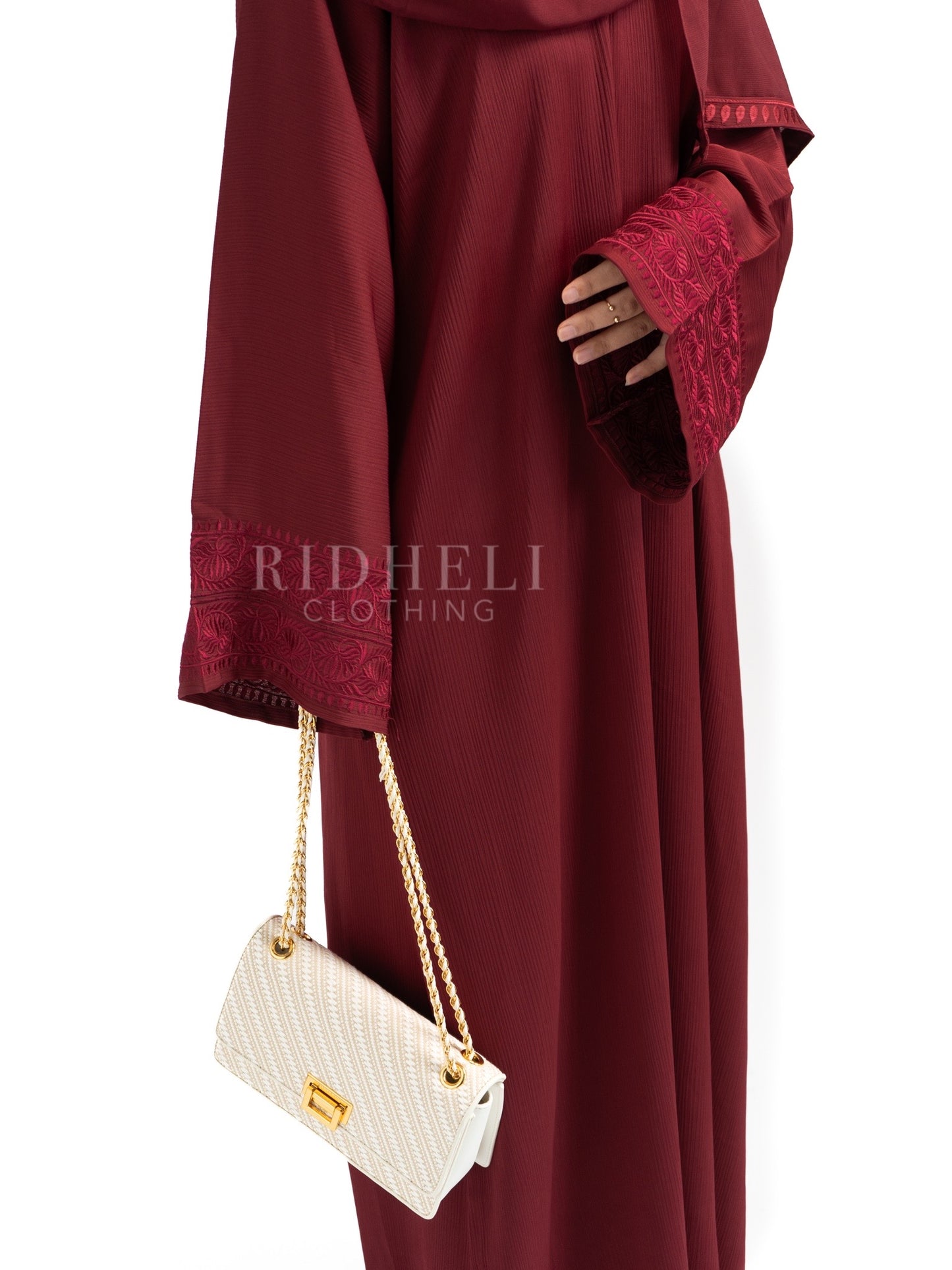 SANAA RED EMBROIDERY ABAYA