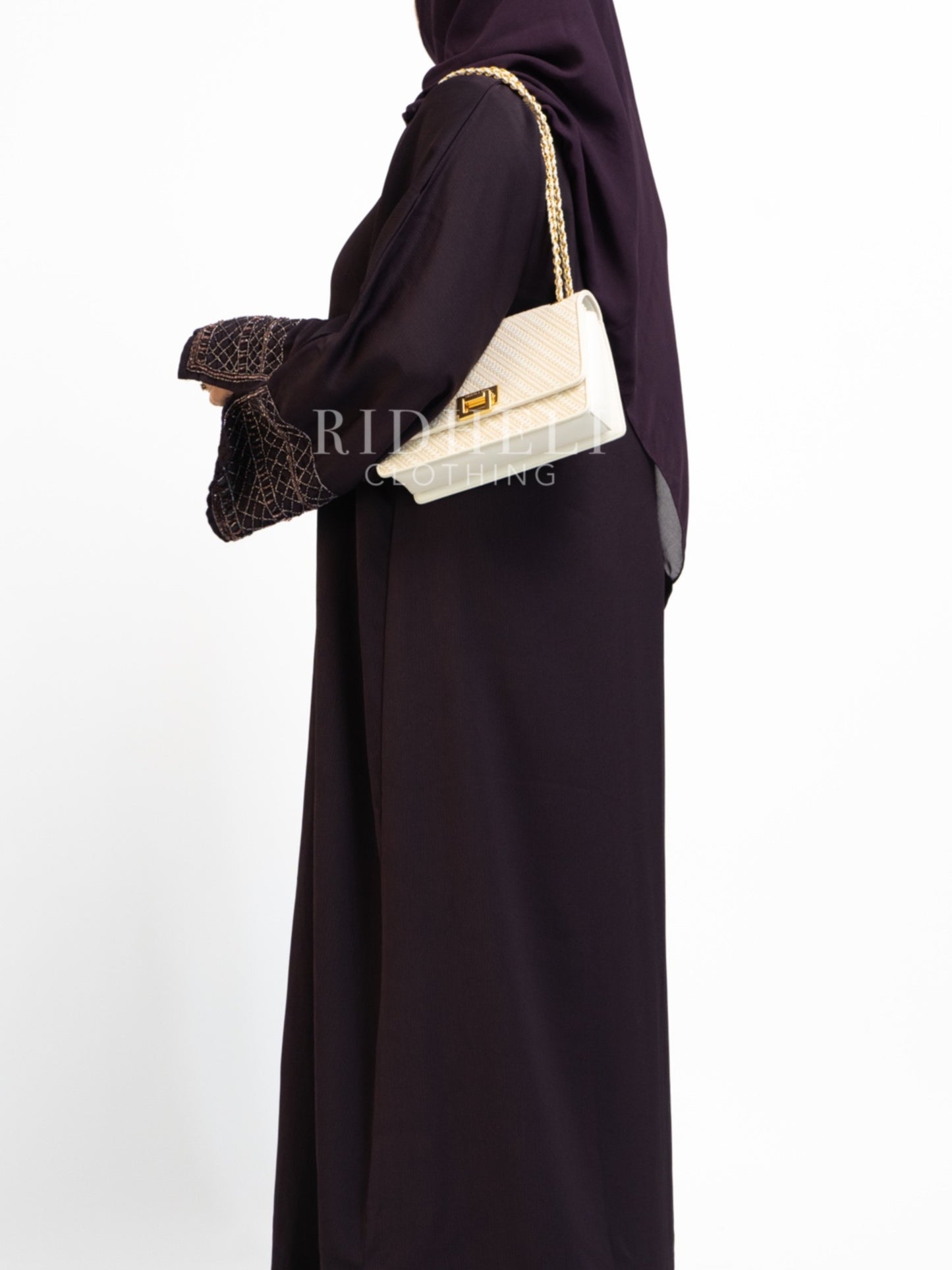 NAYSA PURPLE BEADED ABAYA