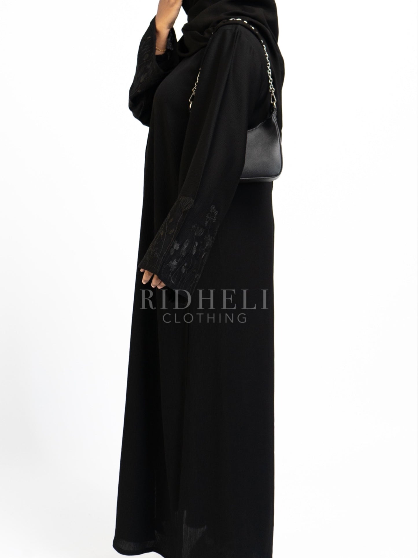 HAZEL BLACK FLORA ABAYA