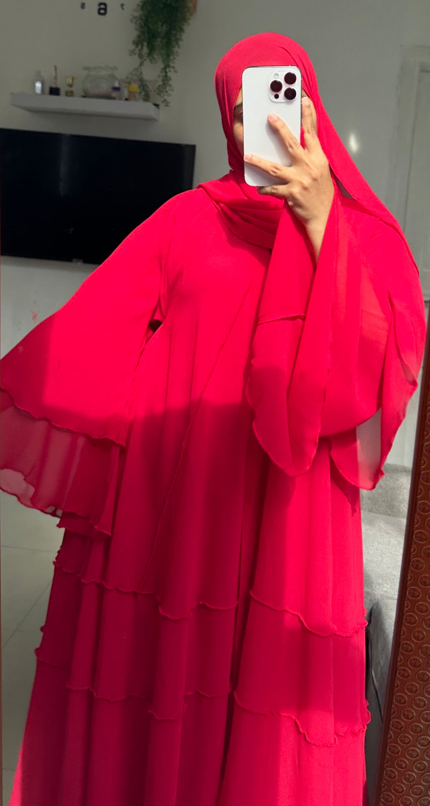 ZAI LIGHT RED ABAYA